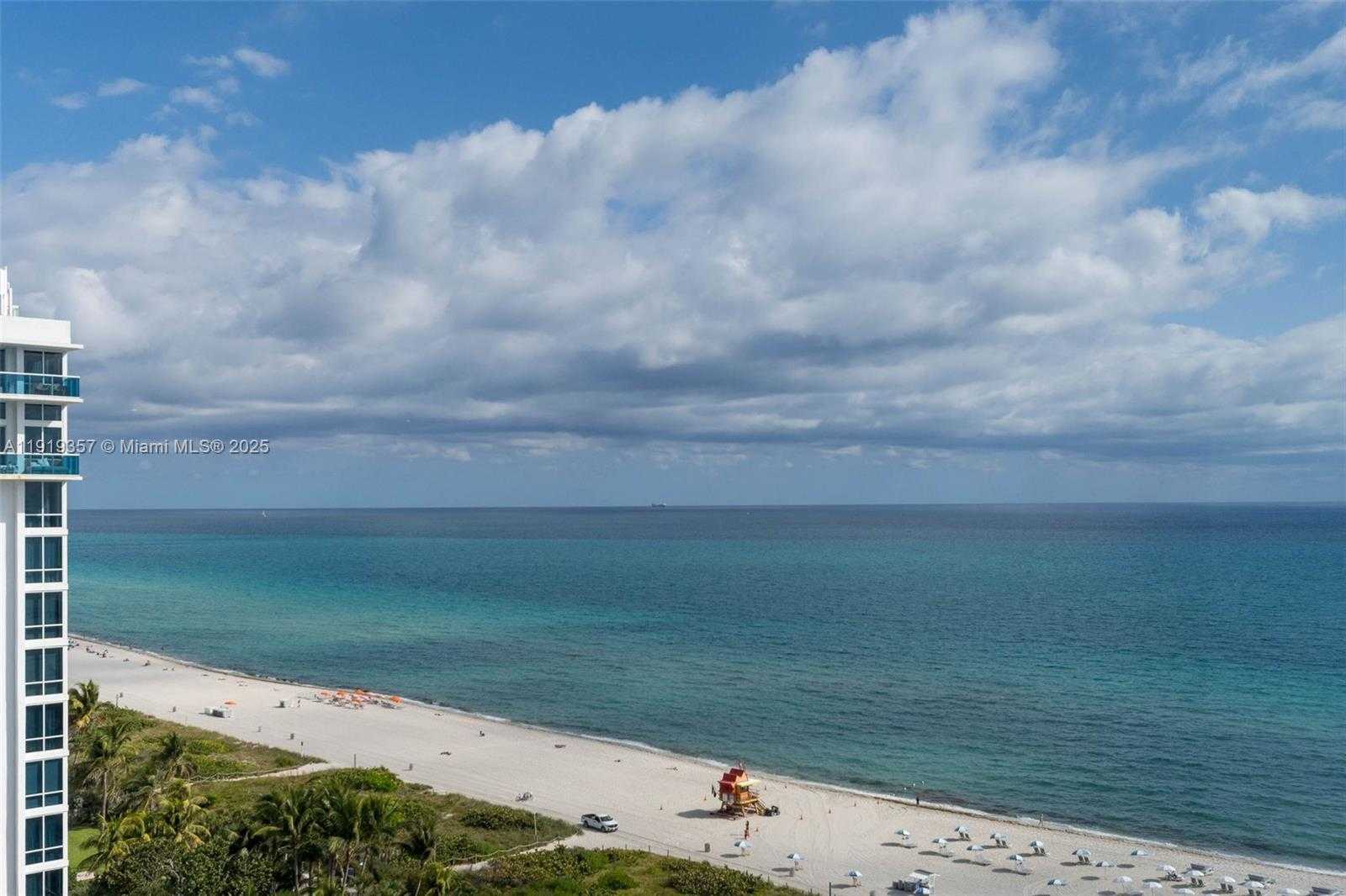 Small Image of 2301 COLLINS AVE #1512, Miami Beach Number 2