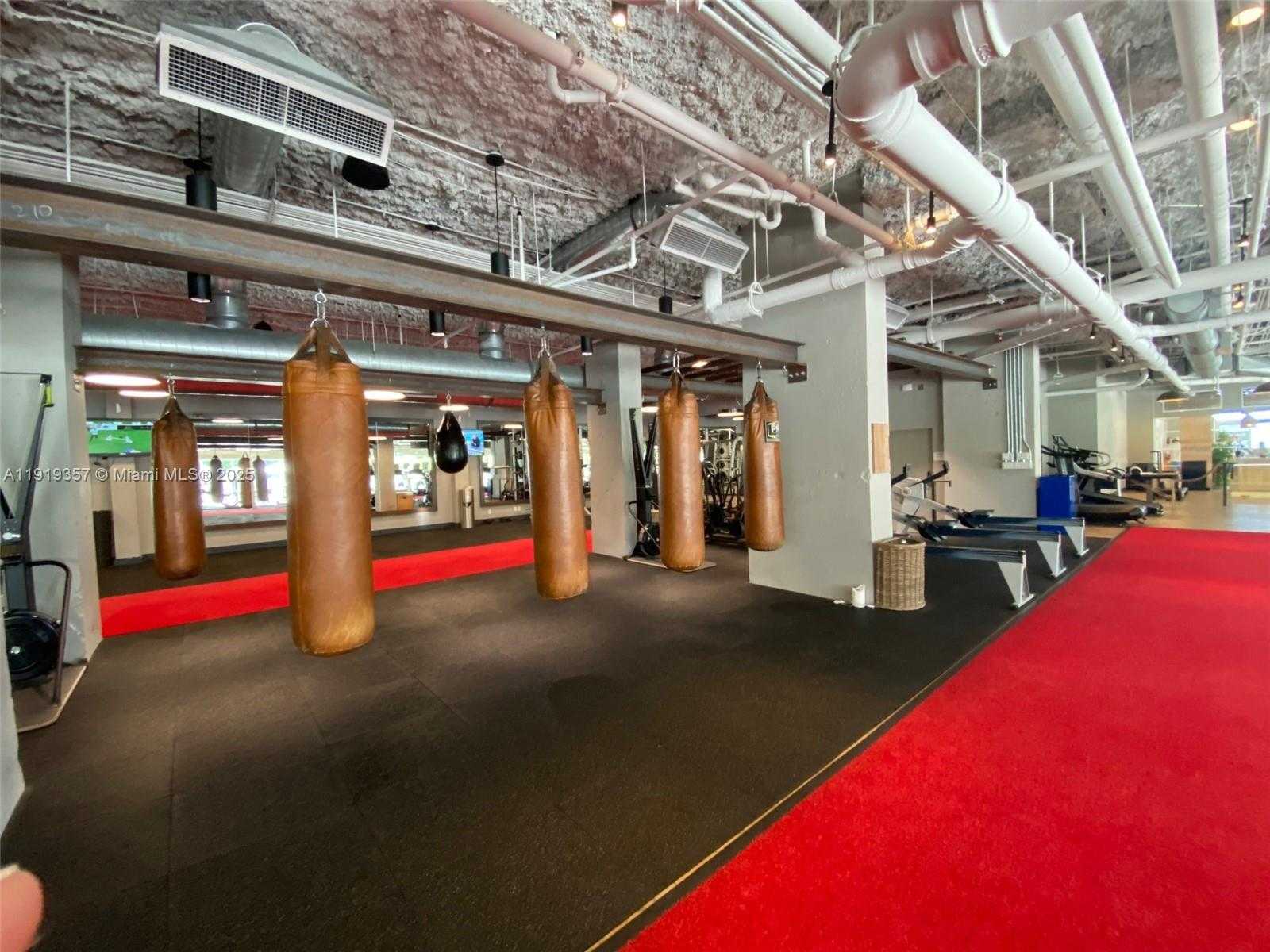 Small Image of 2301 COLLINS AVE #1512, Miami Beach Number 26