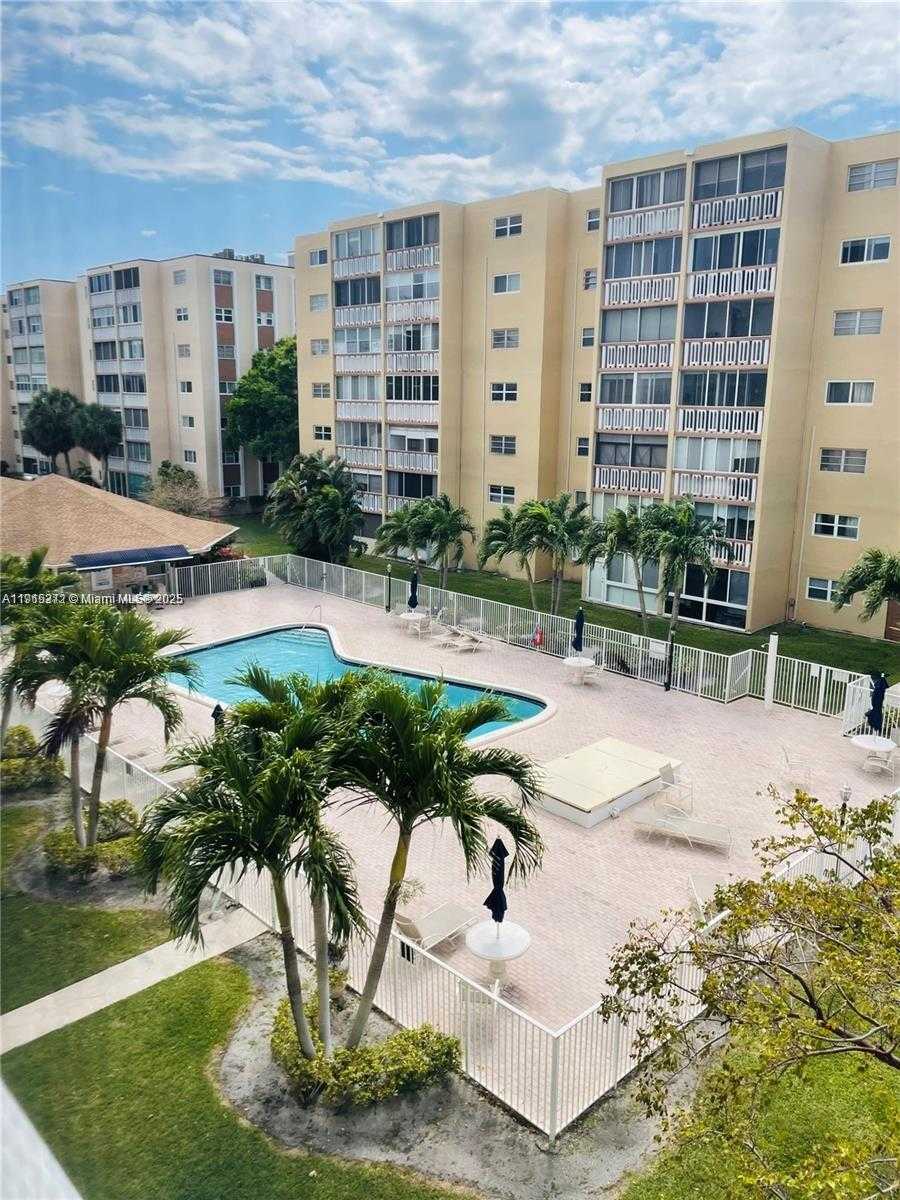 Small Image of 620 NORTH EAST 12TH AVE #406, Hallandale Beach Number 2