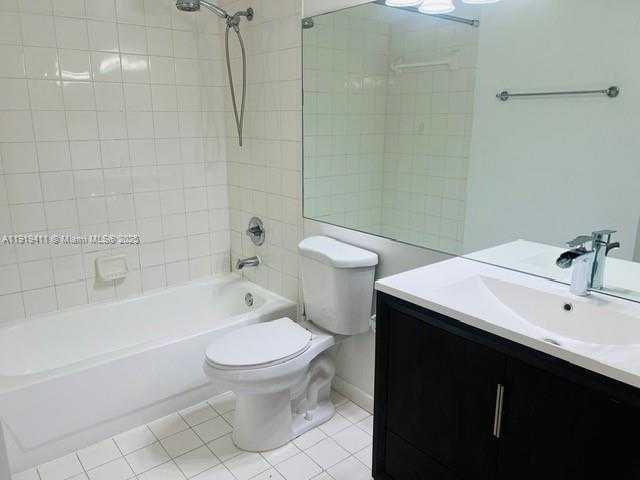 Small Image of 19601 EAST COUNTRY CLUB DR #7204, Aventura Number 5