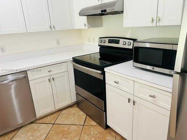 Small Image of 19601 EAST COUNTRY CLUB DR #7204, Aventura Number 7