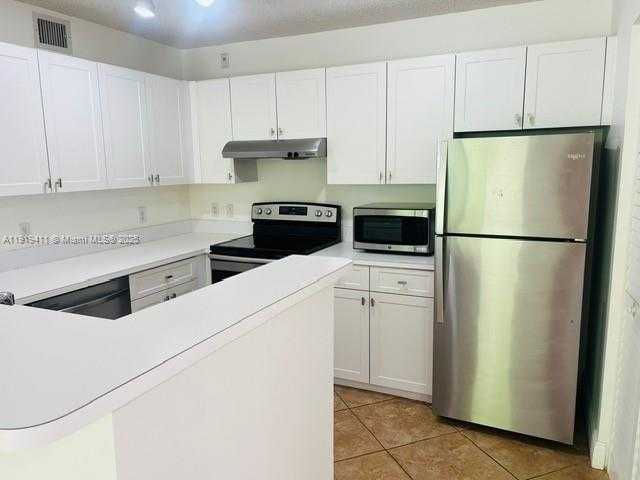 Small Image of 19601 EAST COUNTRY CLUB DR #7204, Aventura Number 9