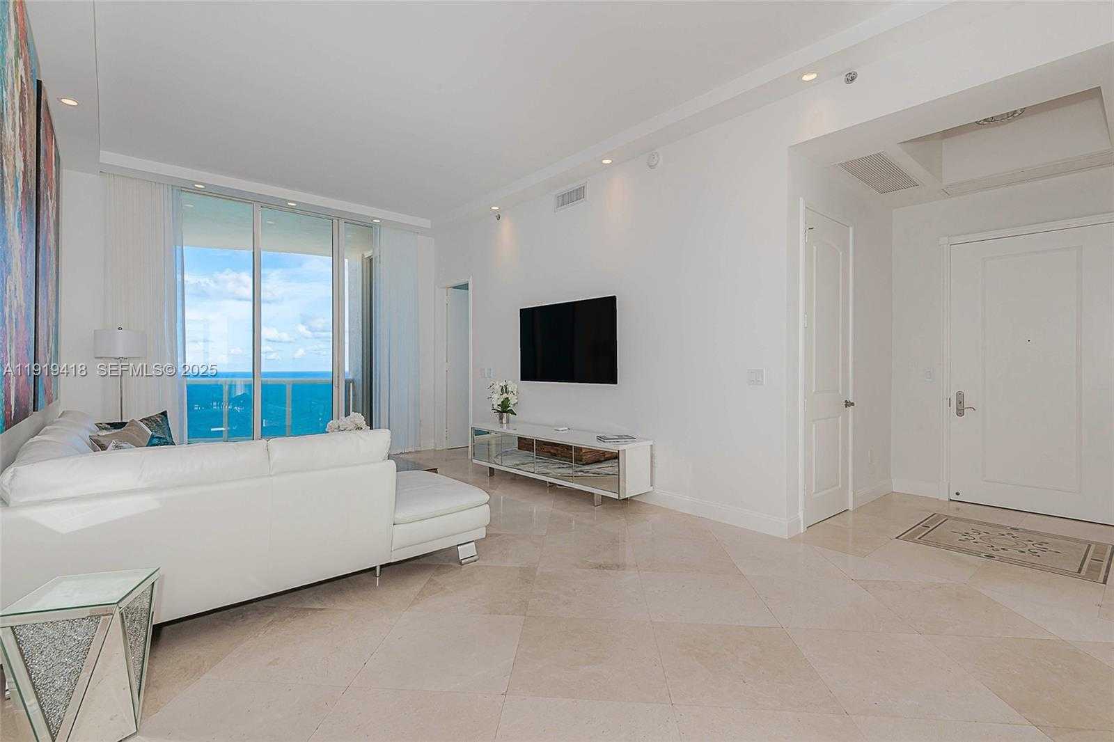 Small Image of 16001 COLLINS AVE #4104, Sunny Isles Beach Number 11