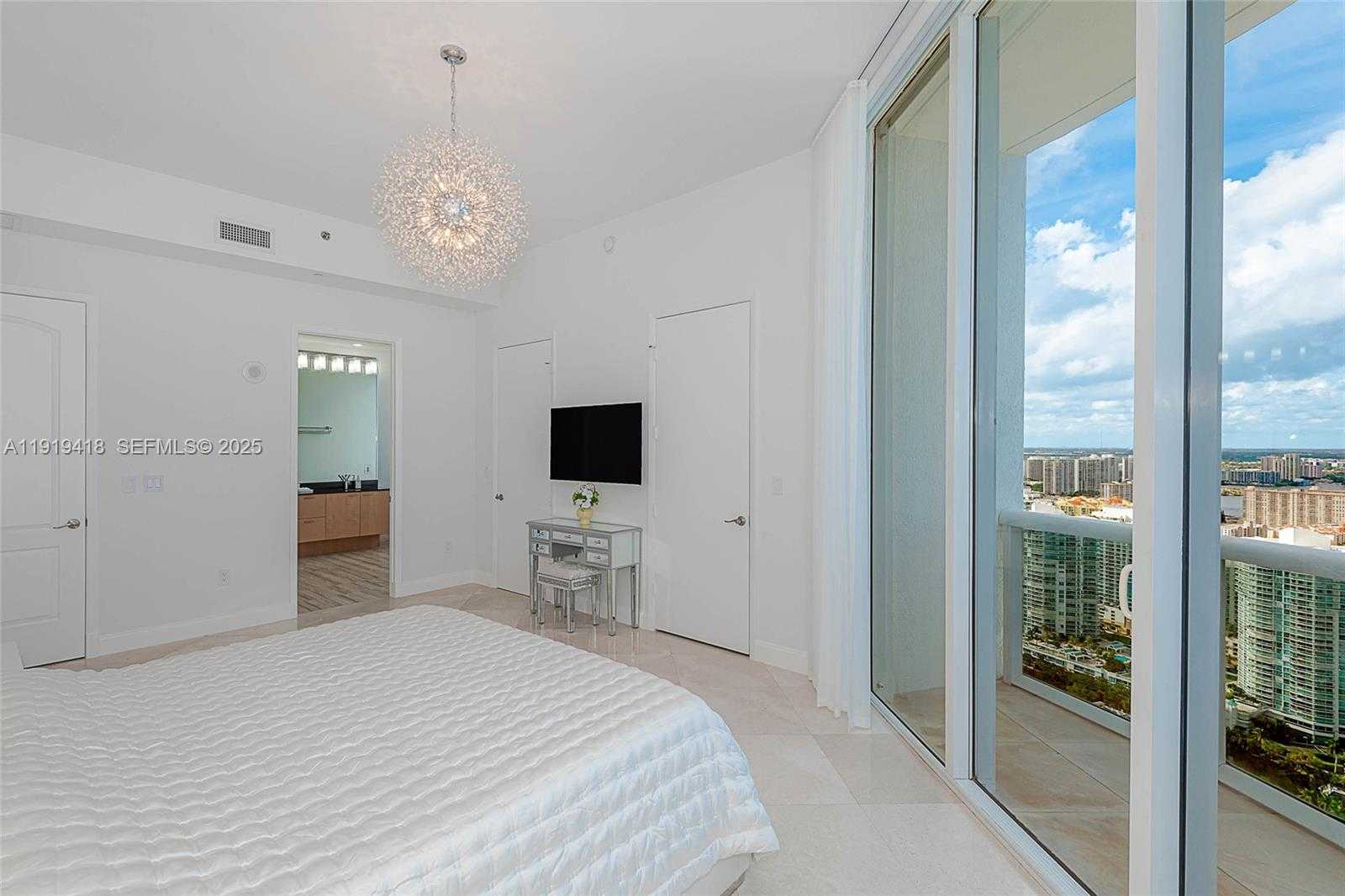 Small Image of 16001 COLLINS AVE #4104, Sunny Isles Beach Number 19