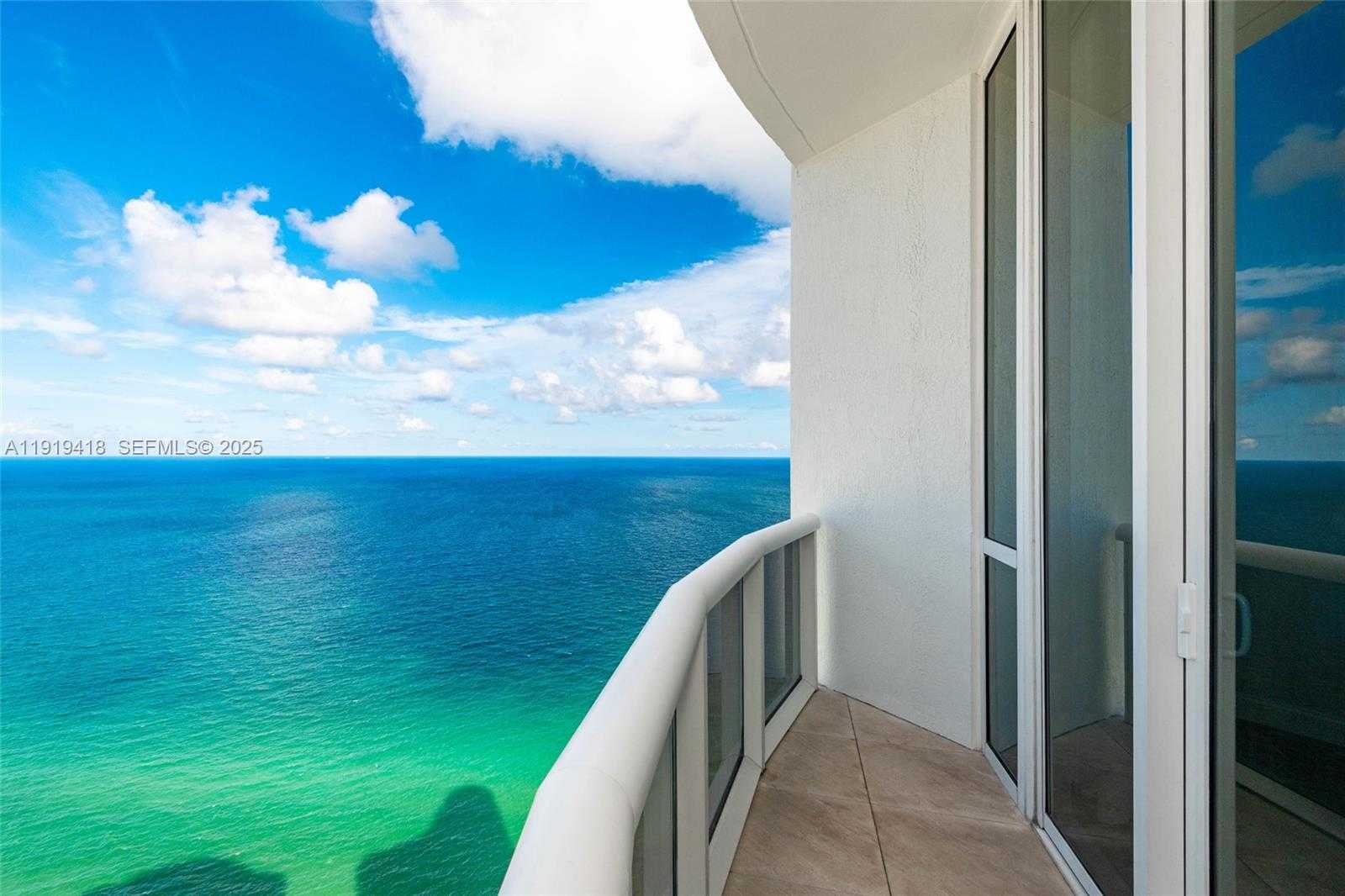 Small Image of 16001 COLLINS AVE #4104, Sunny Isles Beach Number 20