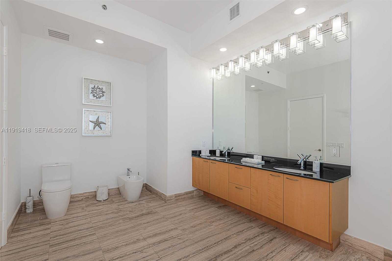Small Image of 16001 COLLINS AVE #4104, Sunny Isles Beach Number 22