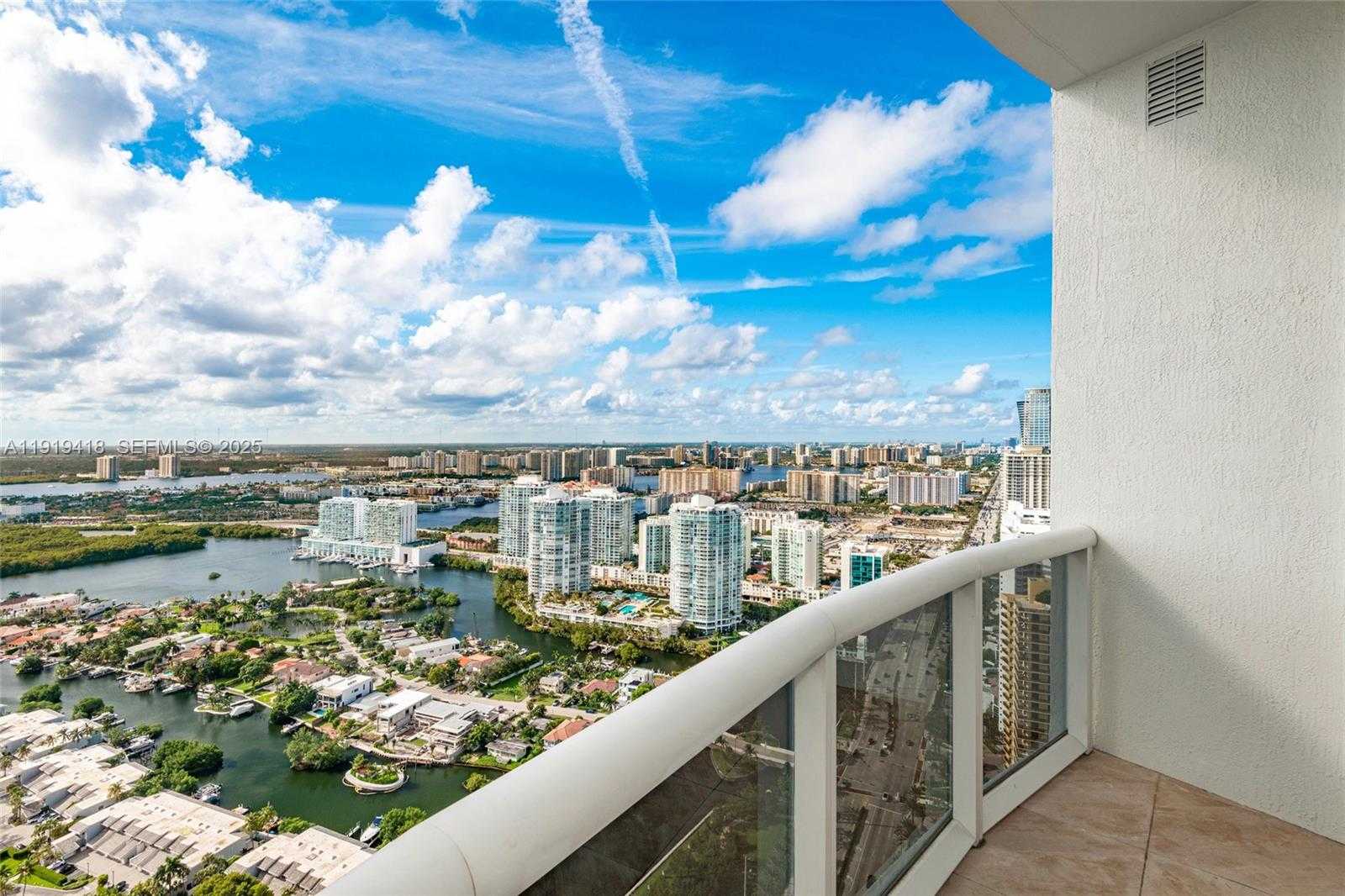 Small Image of 16001 COLLINS AVE #4104, Sunny Isles Beach Number 28