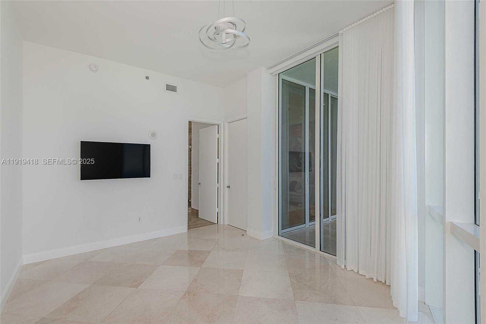 Small Image of 16001 COLLINS AVE #4104, Sunny Isles Beach Number 34