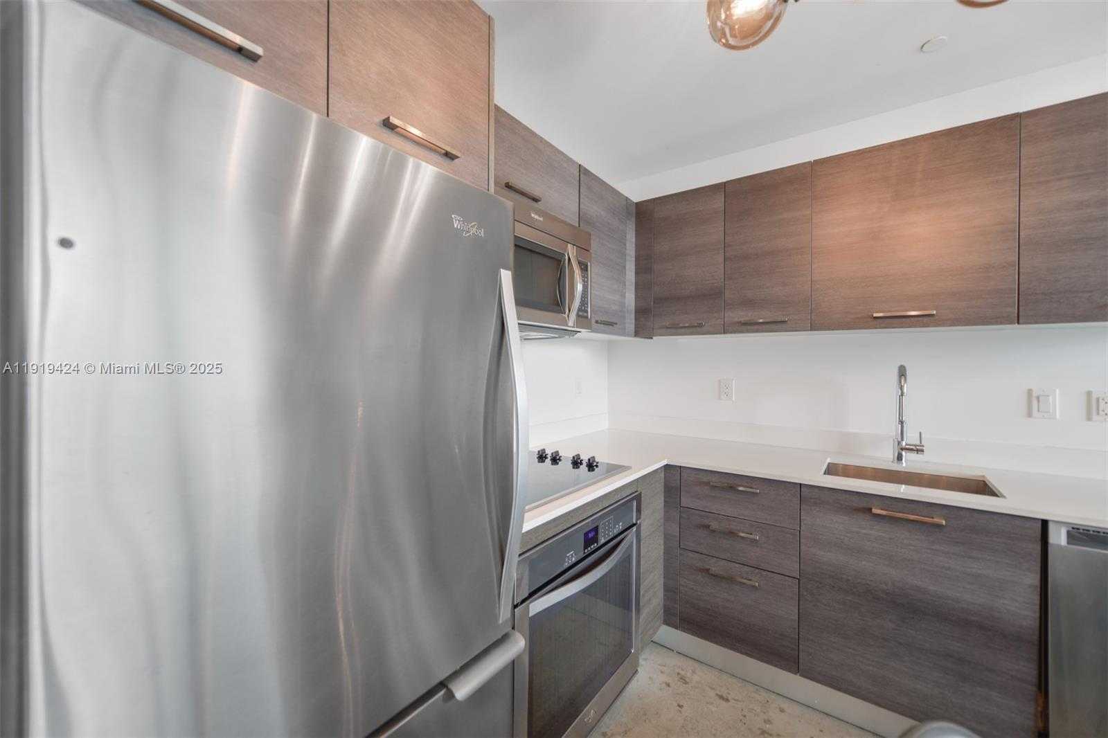 Small Image of 151 SOUTH EAST 1ST ST #3403, Miami Number 6