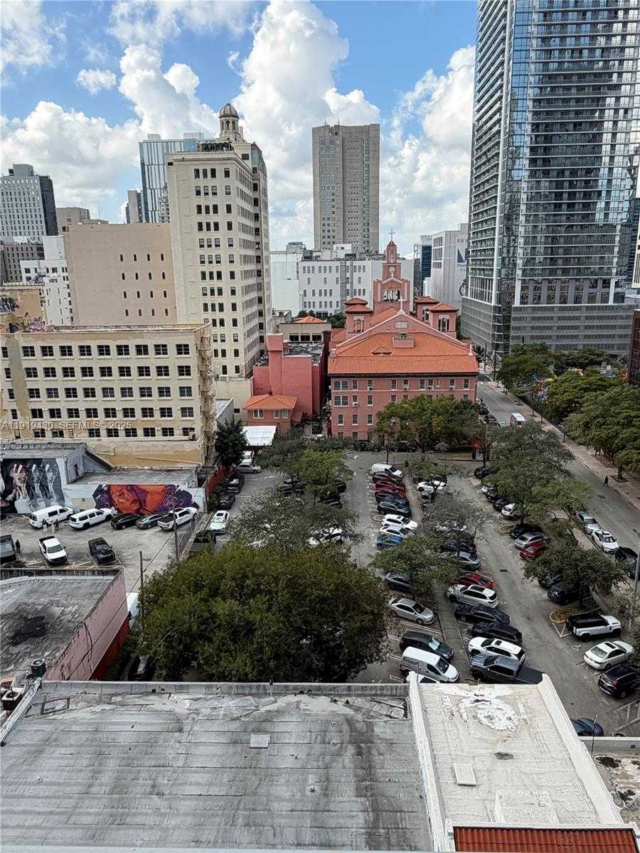 Small Image of 133 NORTH EAST 2ND AVE #1017, Miami Number 12