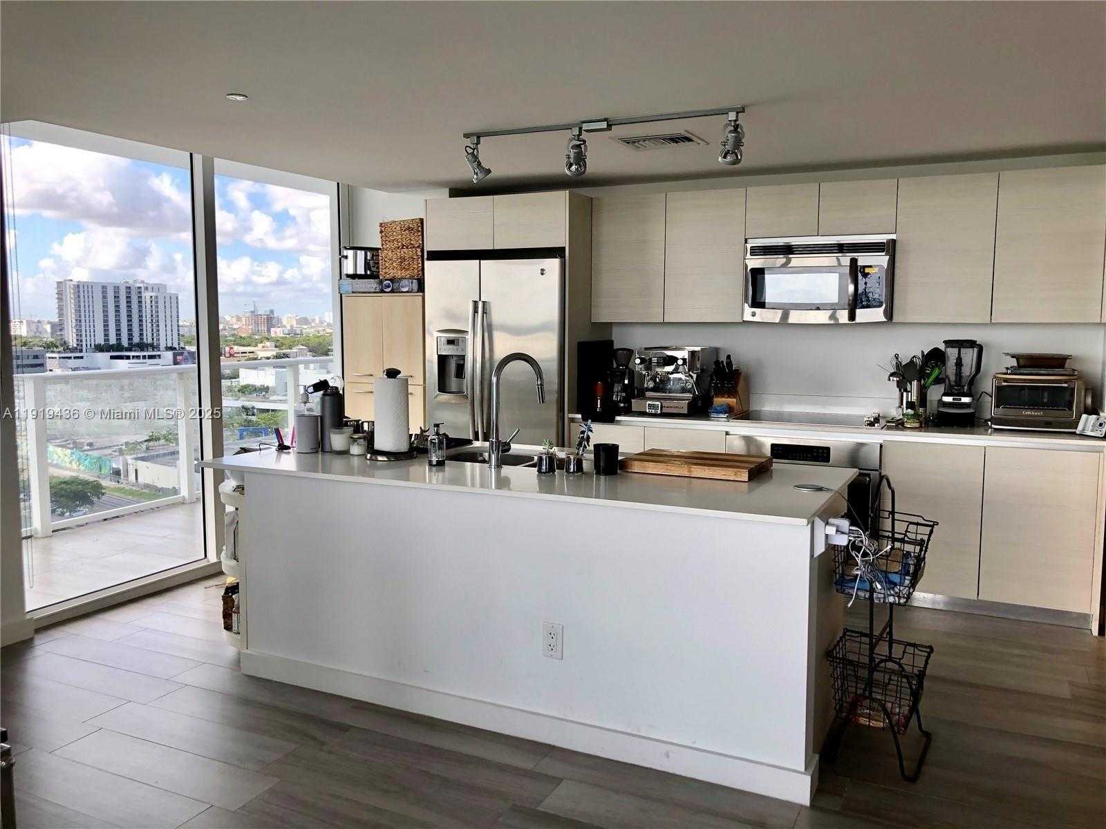 Small Image of 4250 BISCAYNE BLVD #1601, Miami Number 11