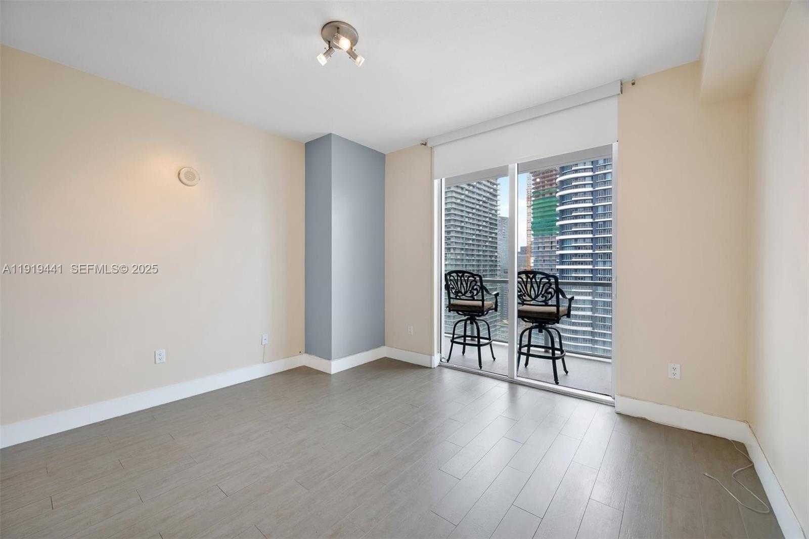 Small Image of 79 SOUTH WEST 12TH ST #4004S, Miami Number 11