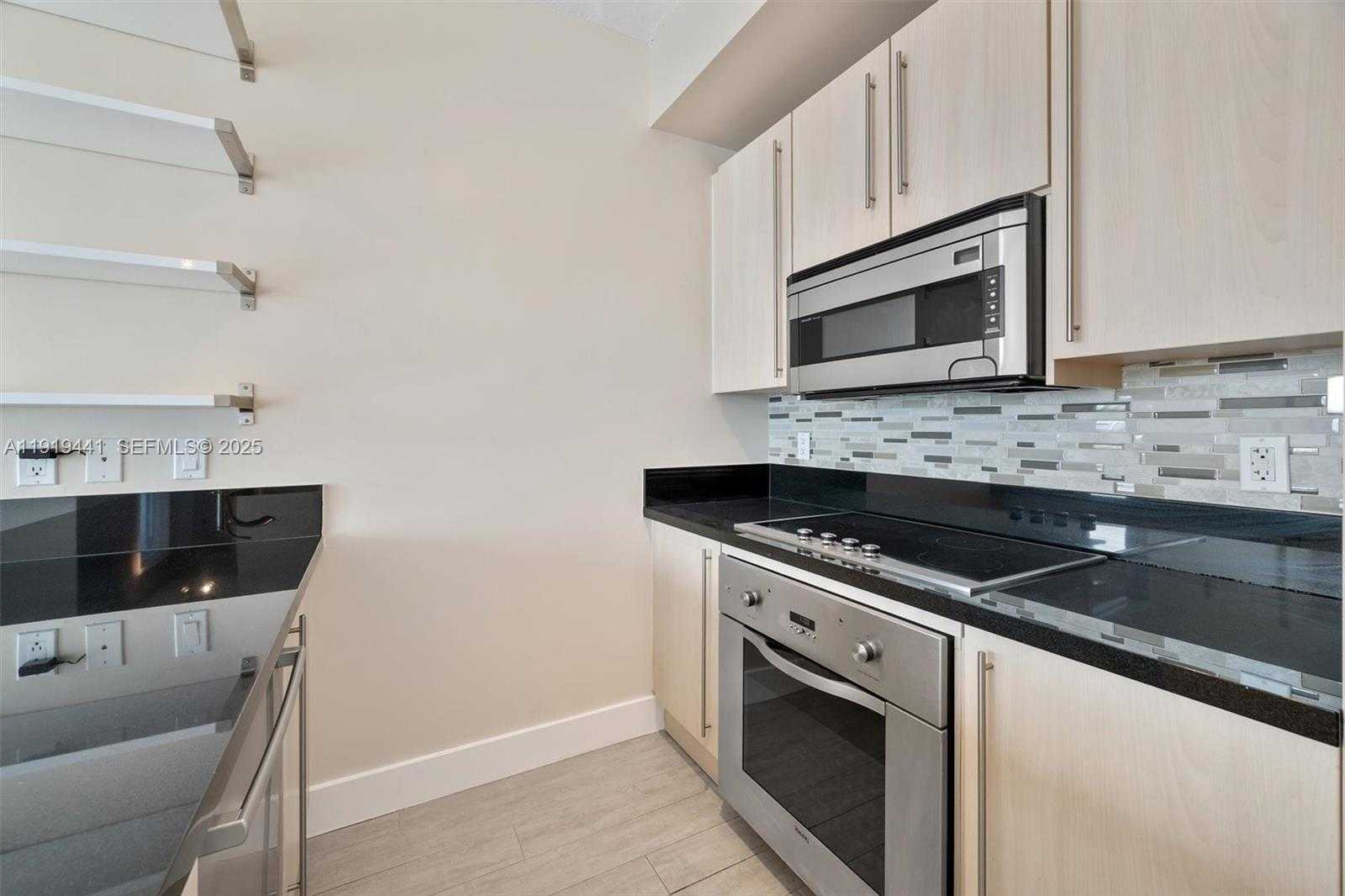 Small Image of 79 SOUTH WEST 12TH ST #4004S, Miami Number 7