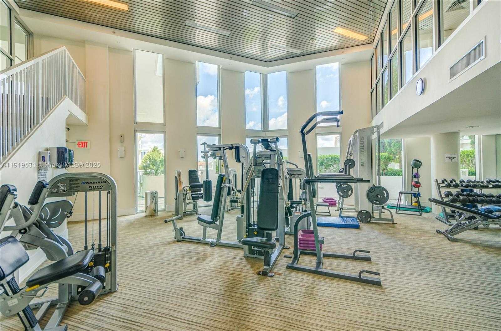 Imagen de Pequeño Objeto