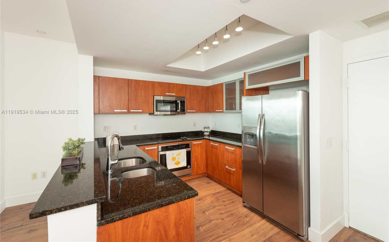 Imagen de Pequeño Objeto