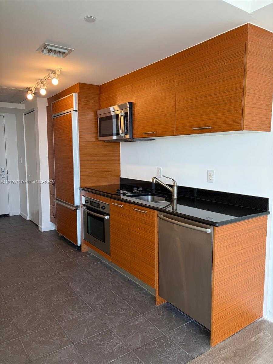 Small Image of 50 BISCAYNE BLVD #5303, Miami Number 16