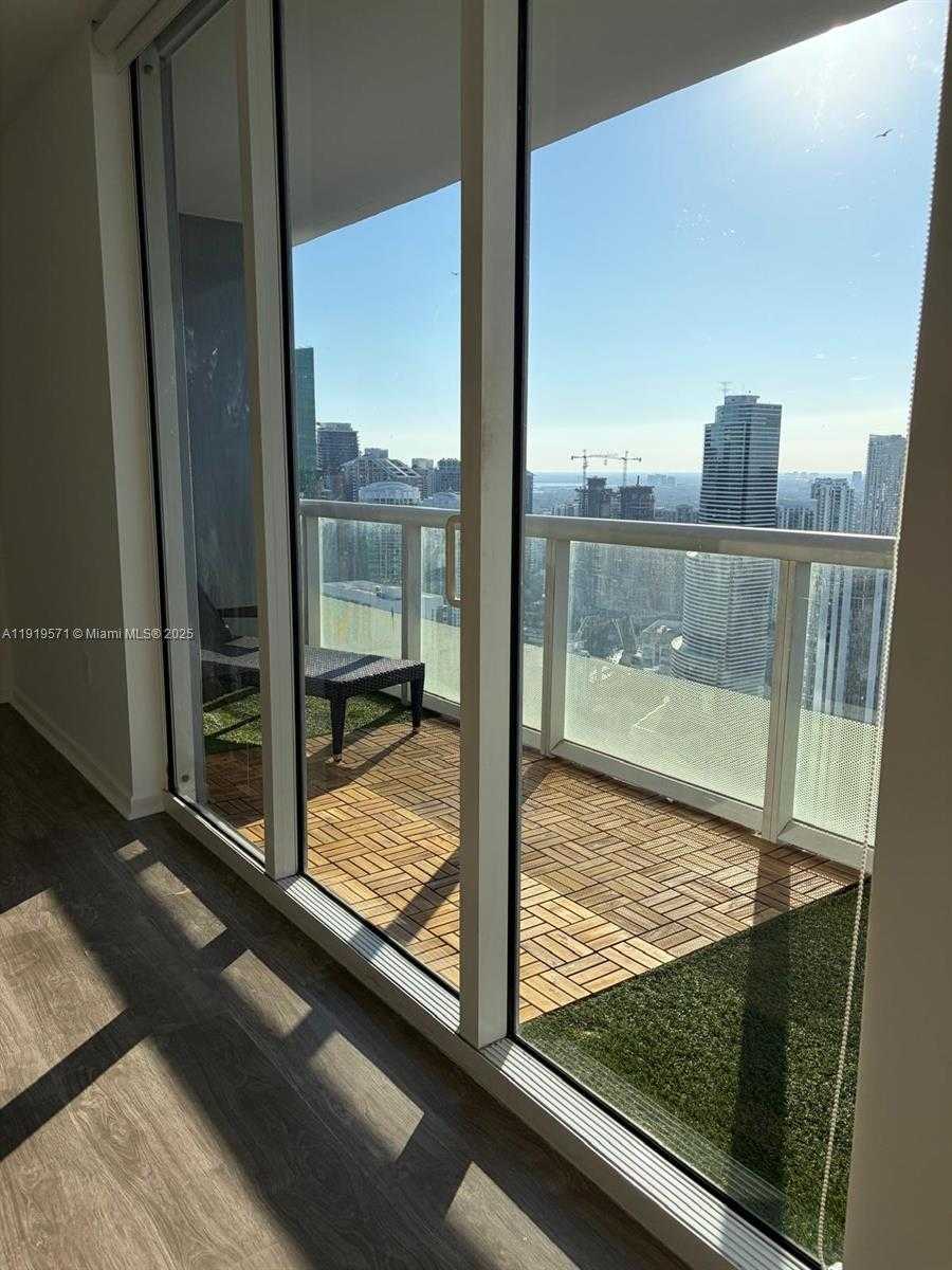 Small Image of 50 BISCAYNE BLVD #5303, Miami Number 18