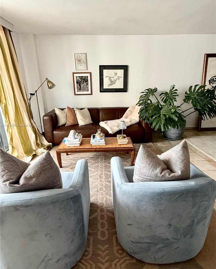 Small Image of 5 ISLAND AVE #14F, Miami Beach Number 3