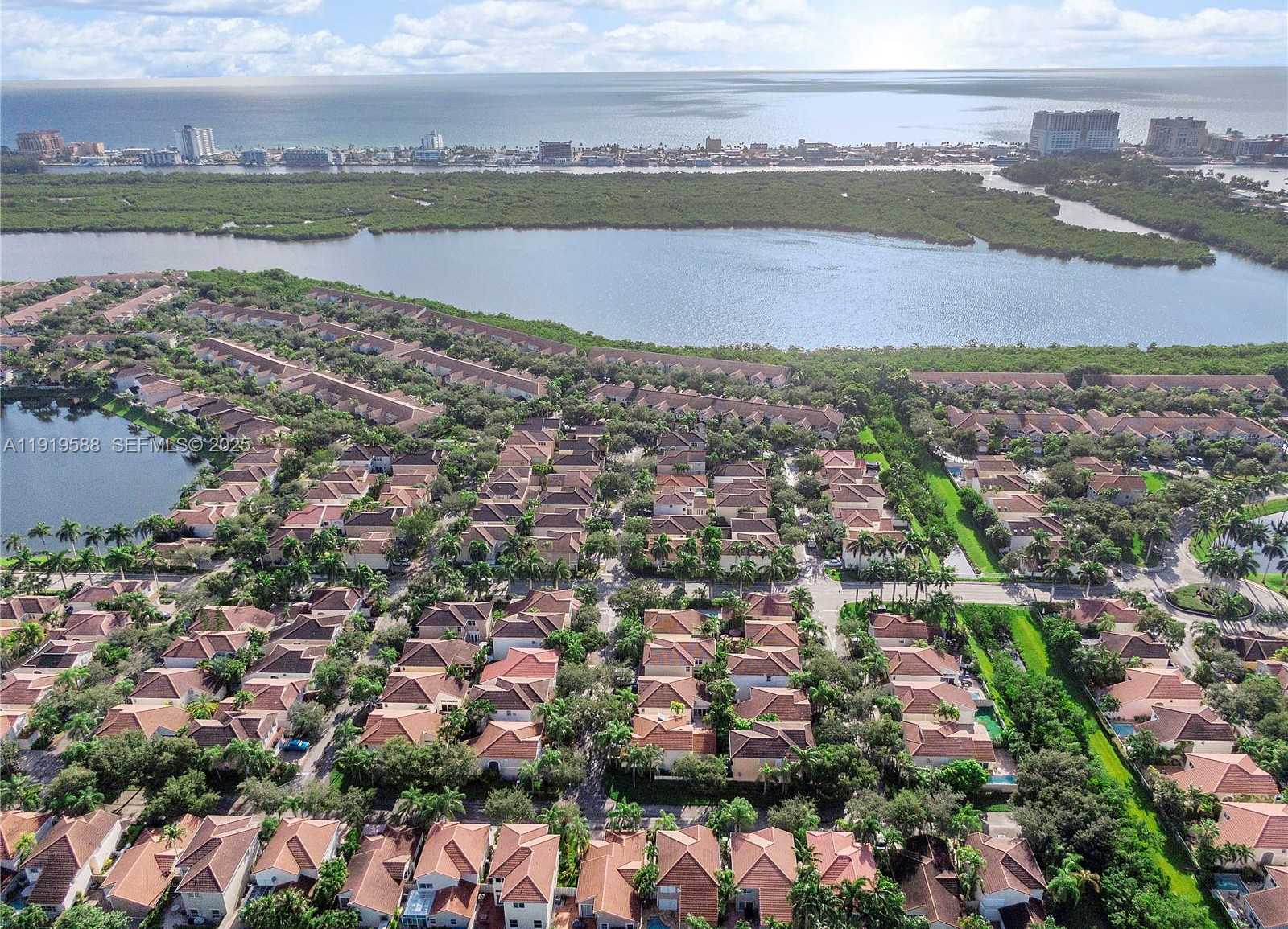 Small Image of 935 LEMONWOOD CT #-, Hollywood Number 46