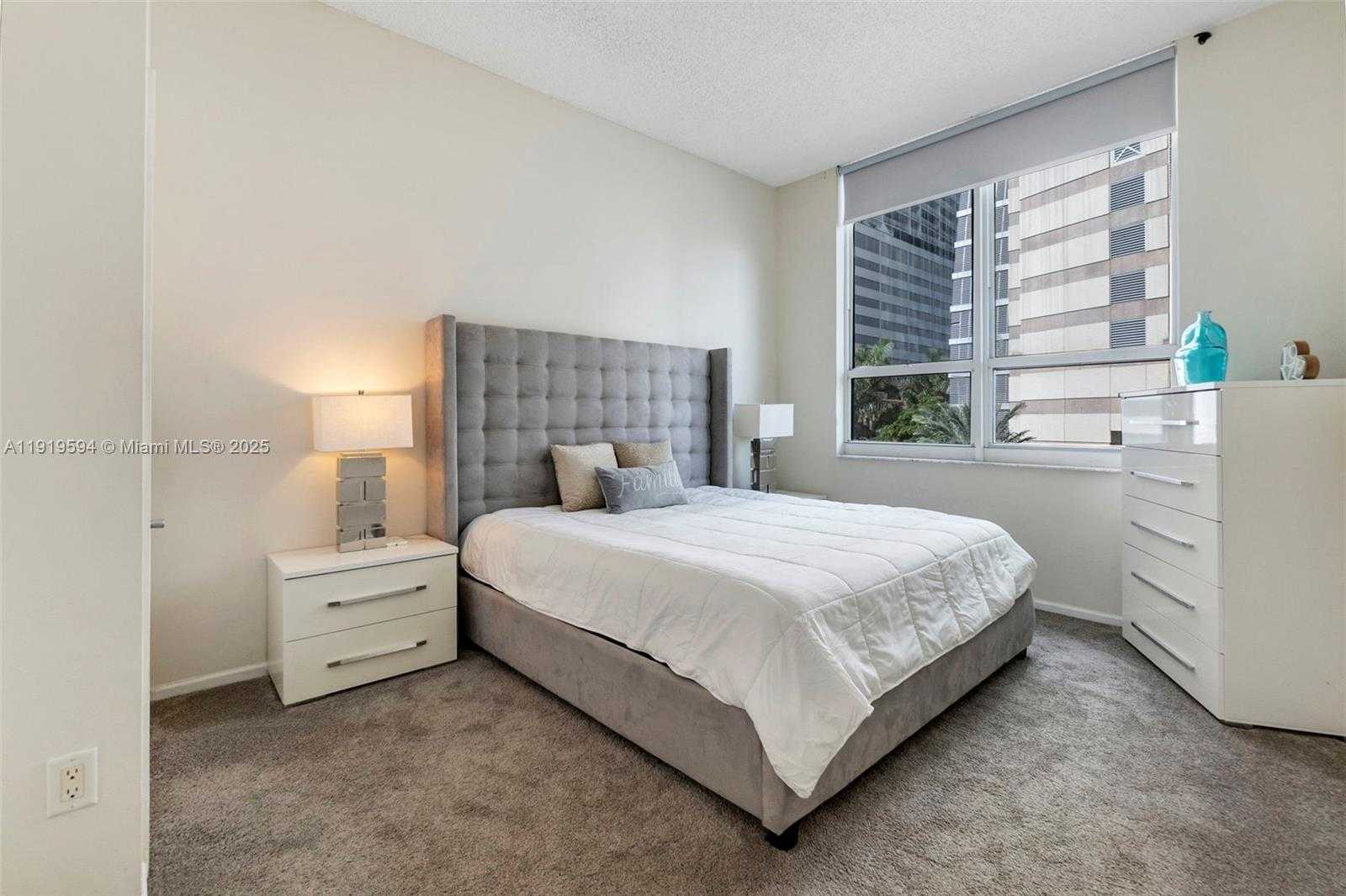 Small Image of 1155 BRICKELL BAY DR #202, Miami Number 20