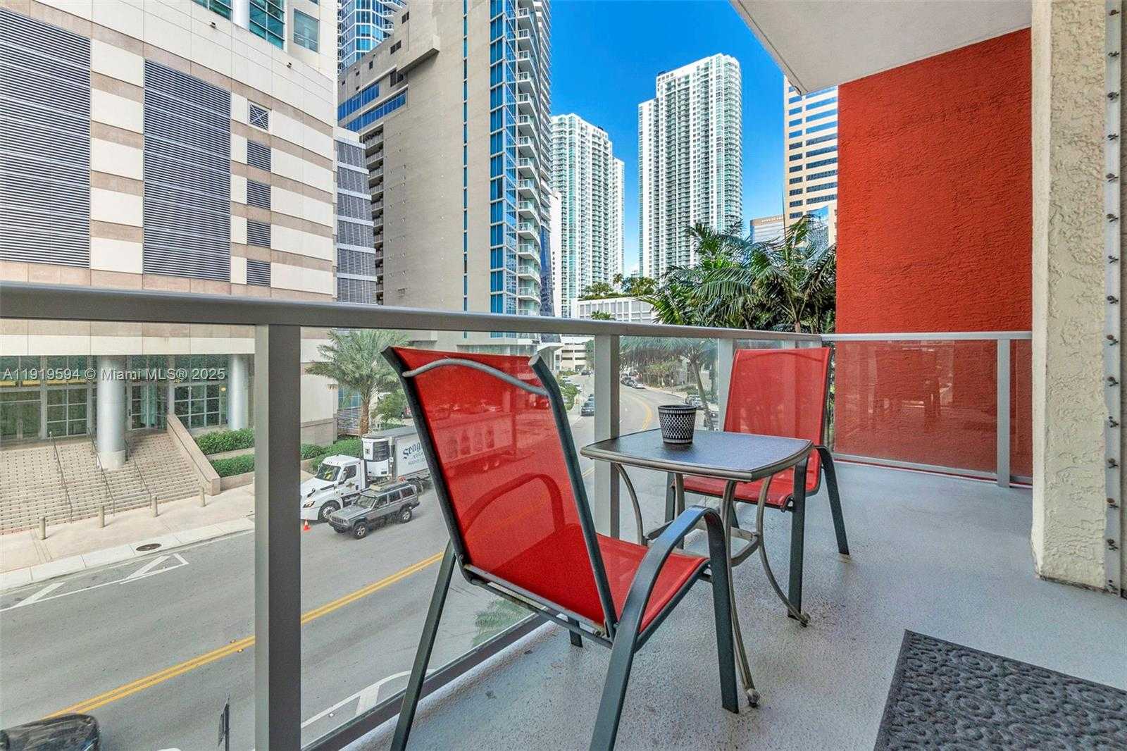 Small Image of 1155 BRICKELL BAY DR #202, Miami Number 29