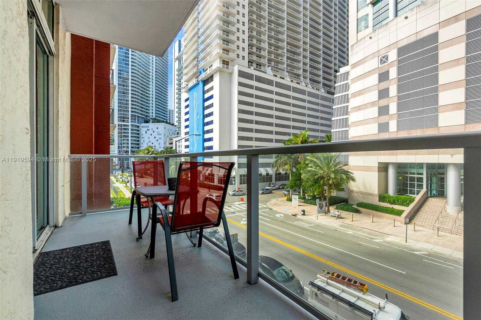 Small Image of 1155 BRICKELL BAY DR #202, Miami Number 33