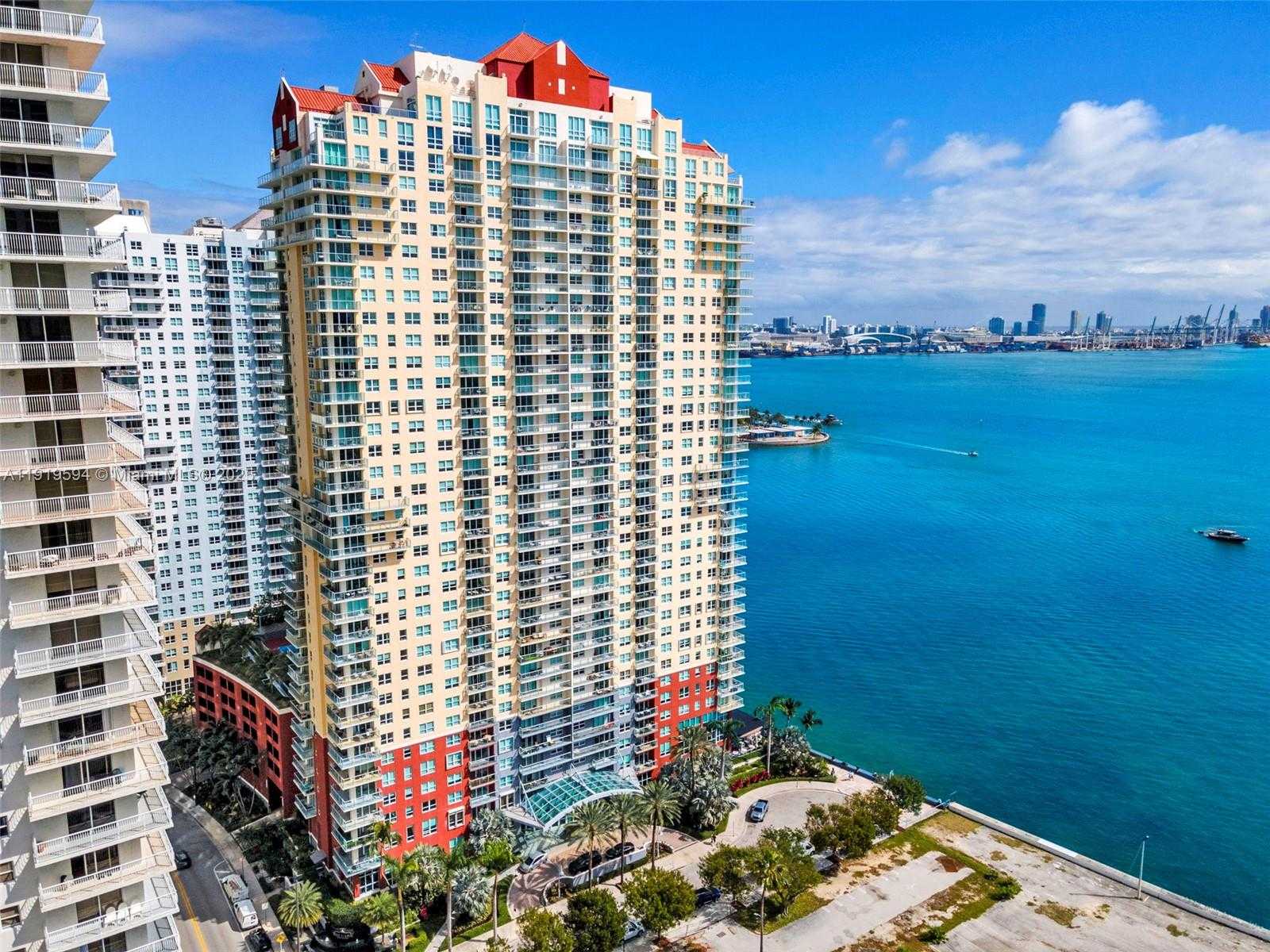 Small Image of 1155 BRICKELL BAY DR #202, Miami Number 6