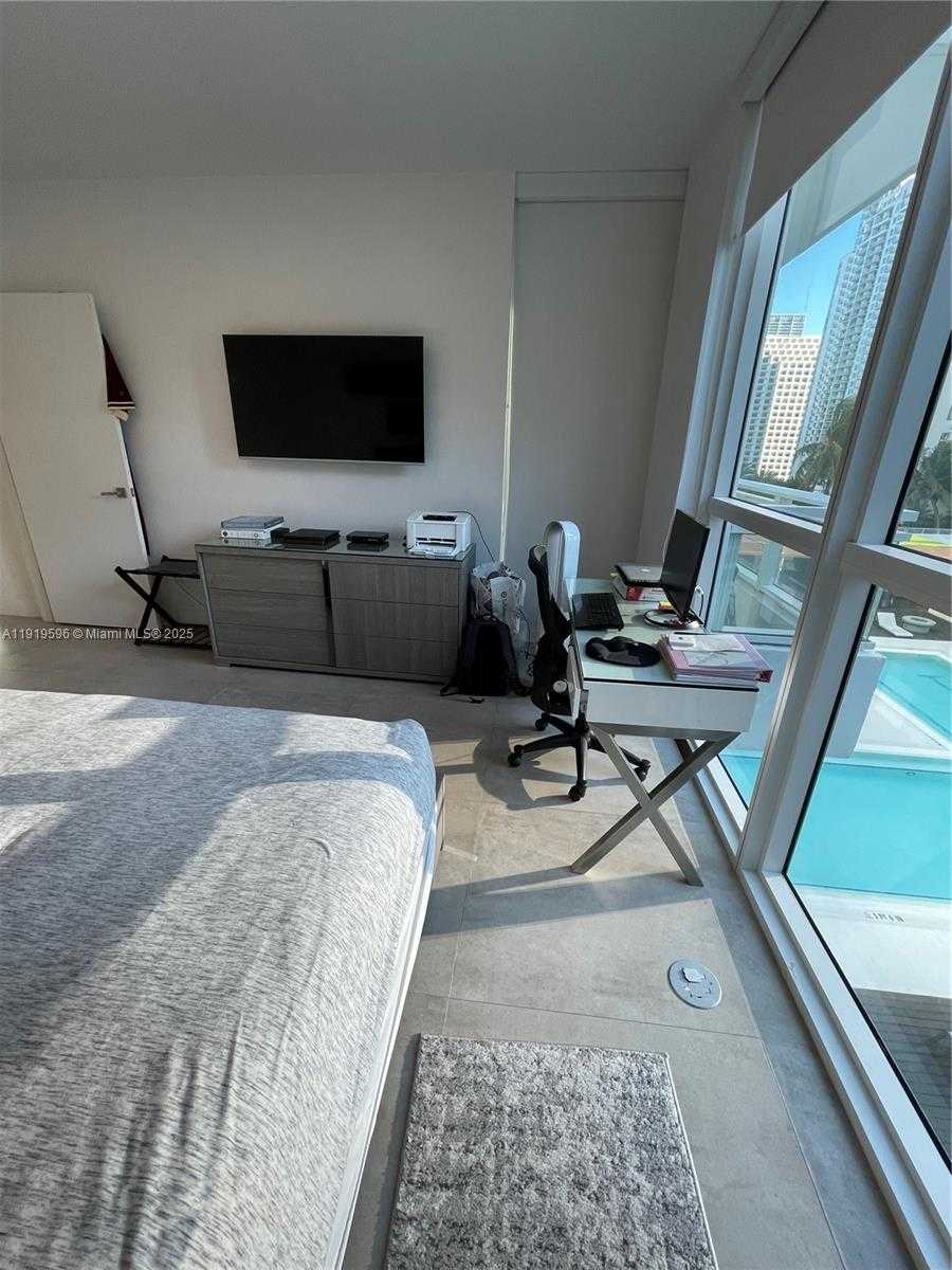 Small Image of 1080 BRICKELL AV #1502, Miami Number 15