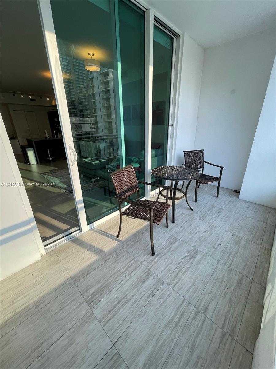 Small Image of 1080 BRICKELL AV #1502, Miami Number 4