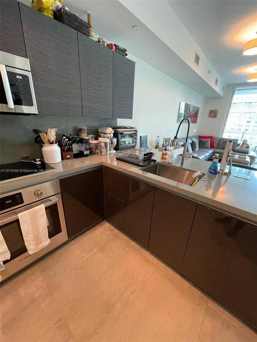 Small Image of 1080 BRICKELL AV #1502, Miami Number 7