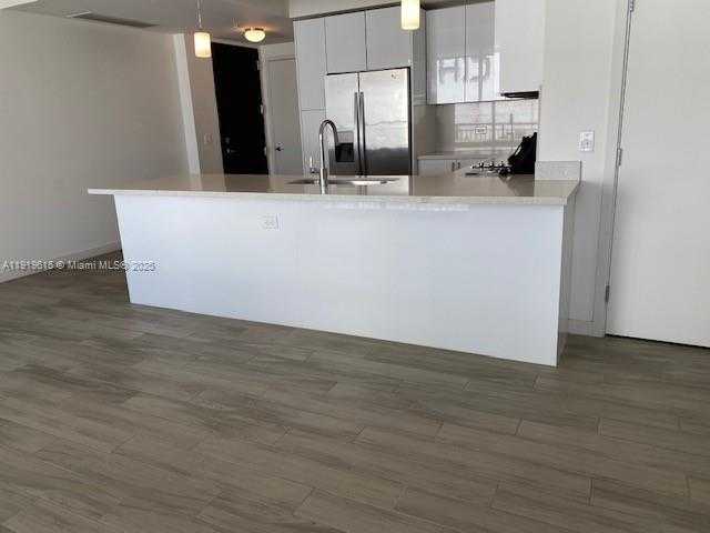 Small Image of 999 SOUTH WEST 1 AV #3214, Miami Number 7