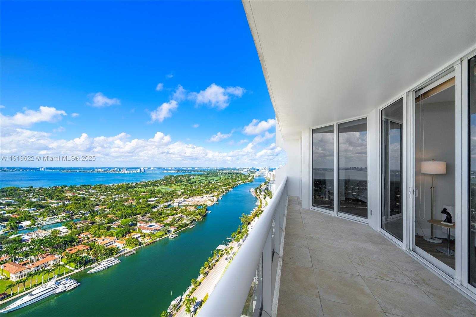 Small Image of 4775 COLLINS AVE #PH4306, Miami Beach Number 18