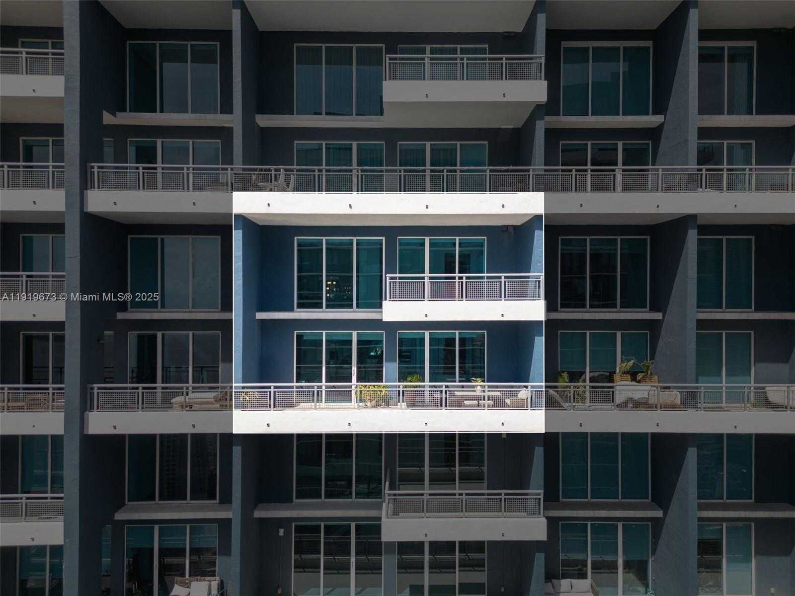 Small Image of 60 SOUTH WEST 13TH ST #4606, Miami Number 16