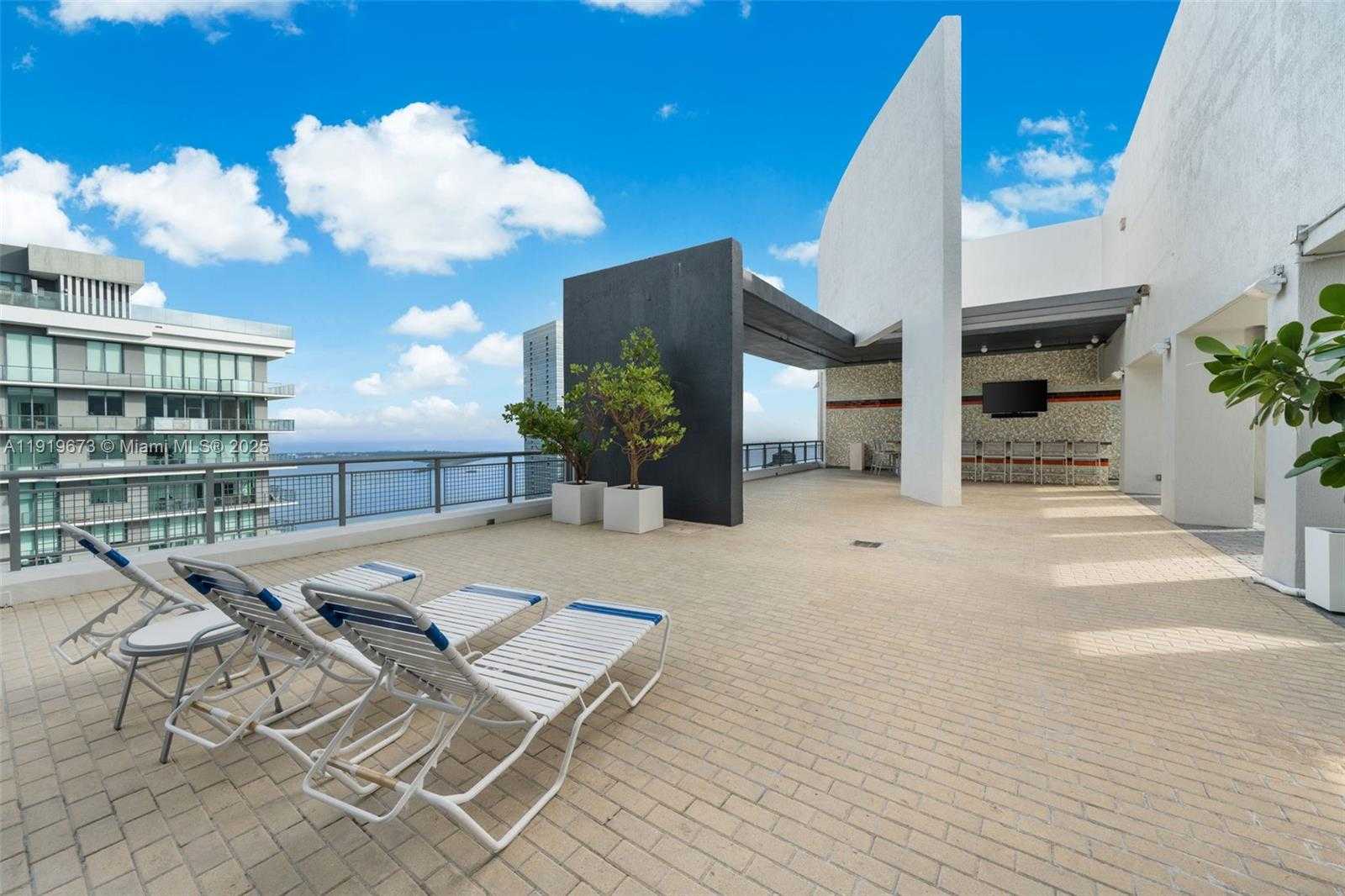 Small Image of 60 SOUTH WEST 13TH ST #4606, Miami Number 27