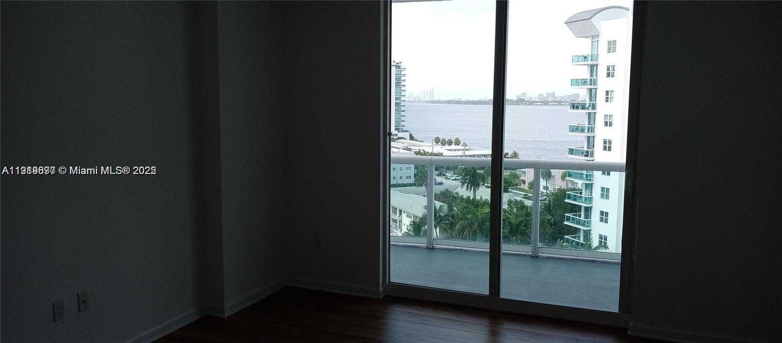 Small Image of 7900 HARBOR ISLAND DR #1003, North Bay Village Number 14