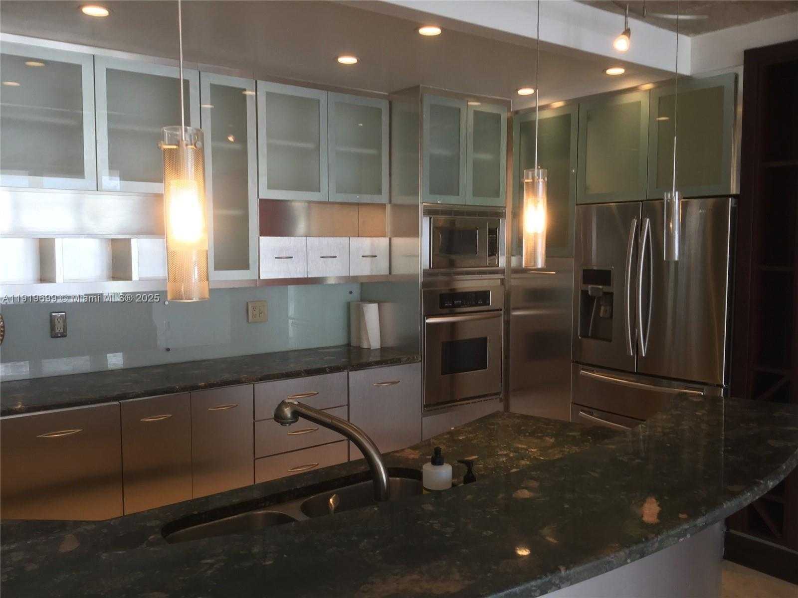 Small Image of 1408 BRICKELL BAY DR #612, Miami Number 11