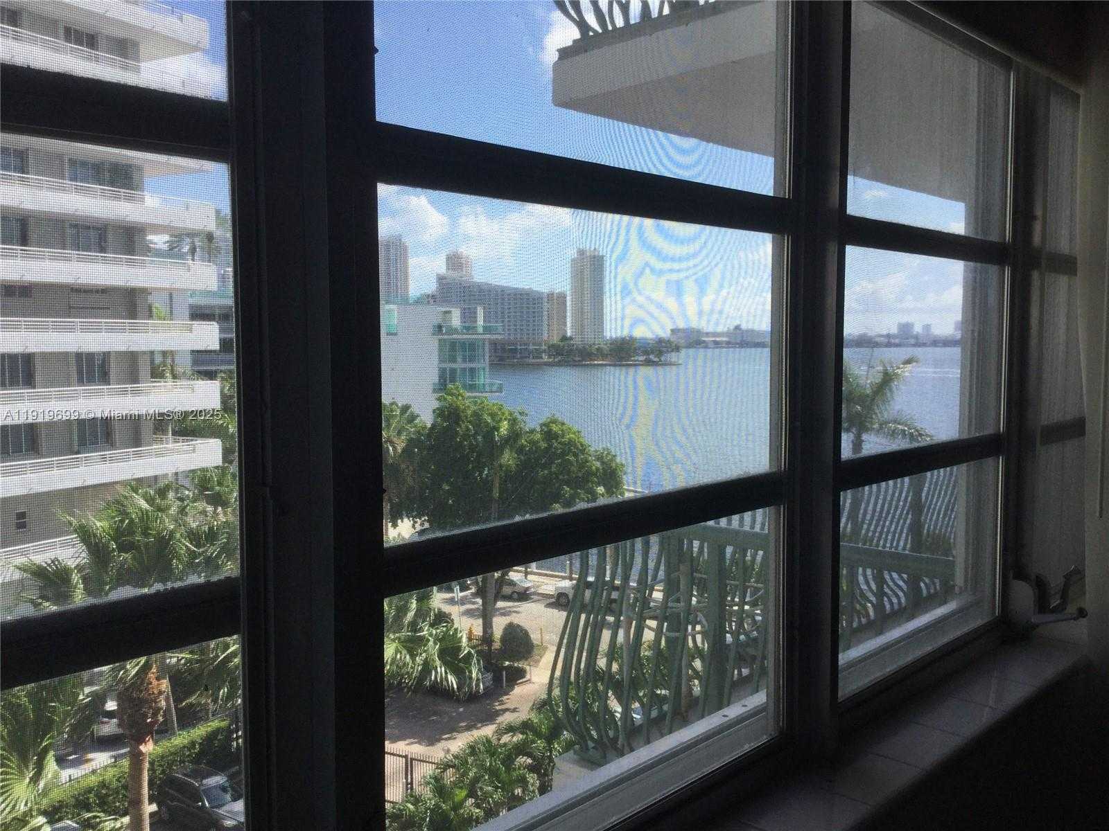 Small Image of 1408 BRICKELL BAY DR #612, Miami Number 14