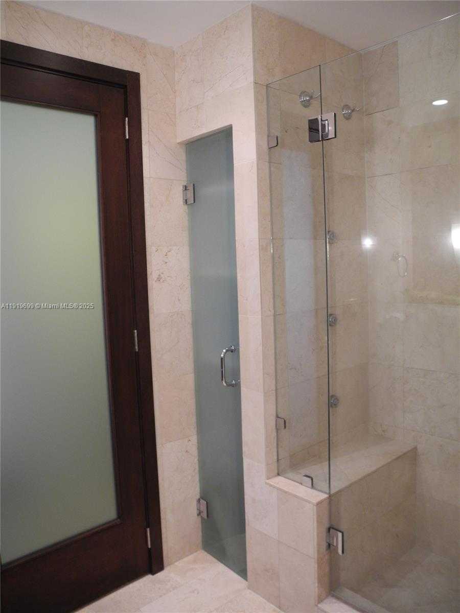 Small Image of 1408 BRICKELL BAY DR #612, Miami Number 20
