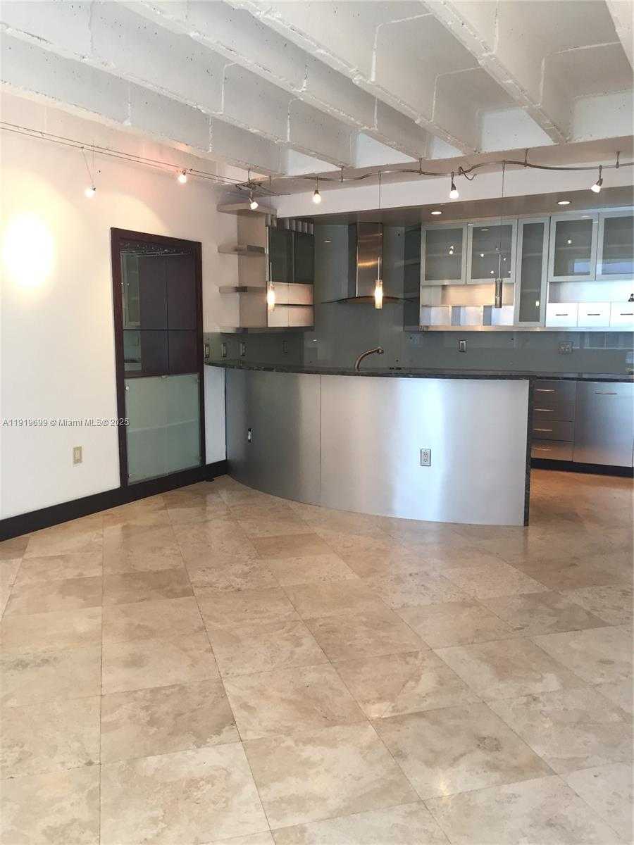 Small Image of 1408 BRICKELL BAY DR #612, Miami Number 5
