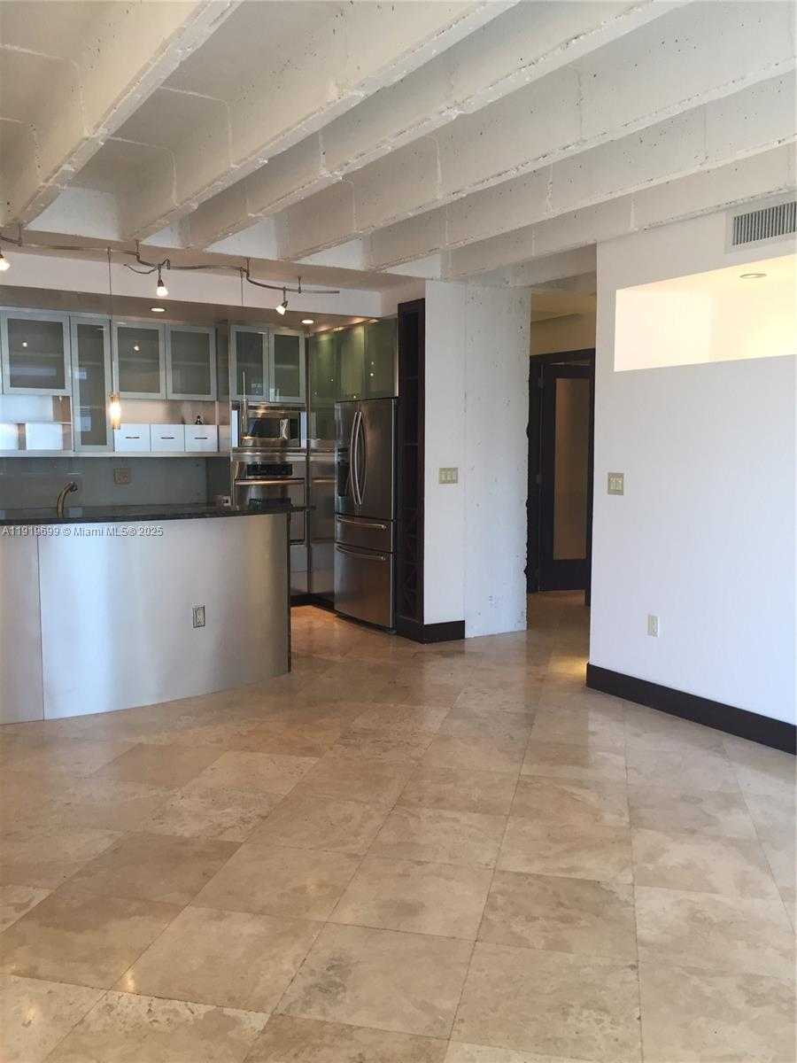 Small Image of 1408 BRICKELL BAY DR #612, Miami Number 6