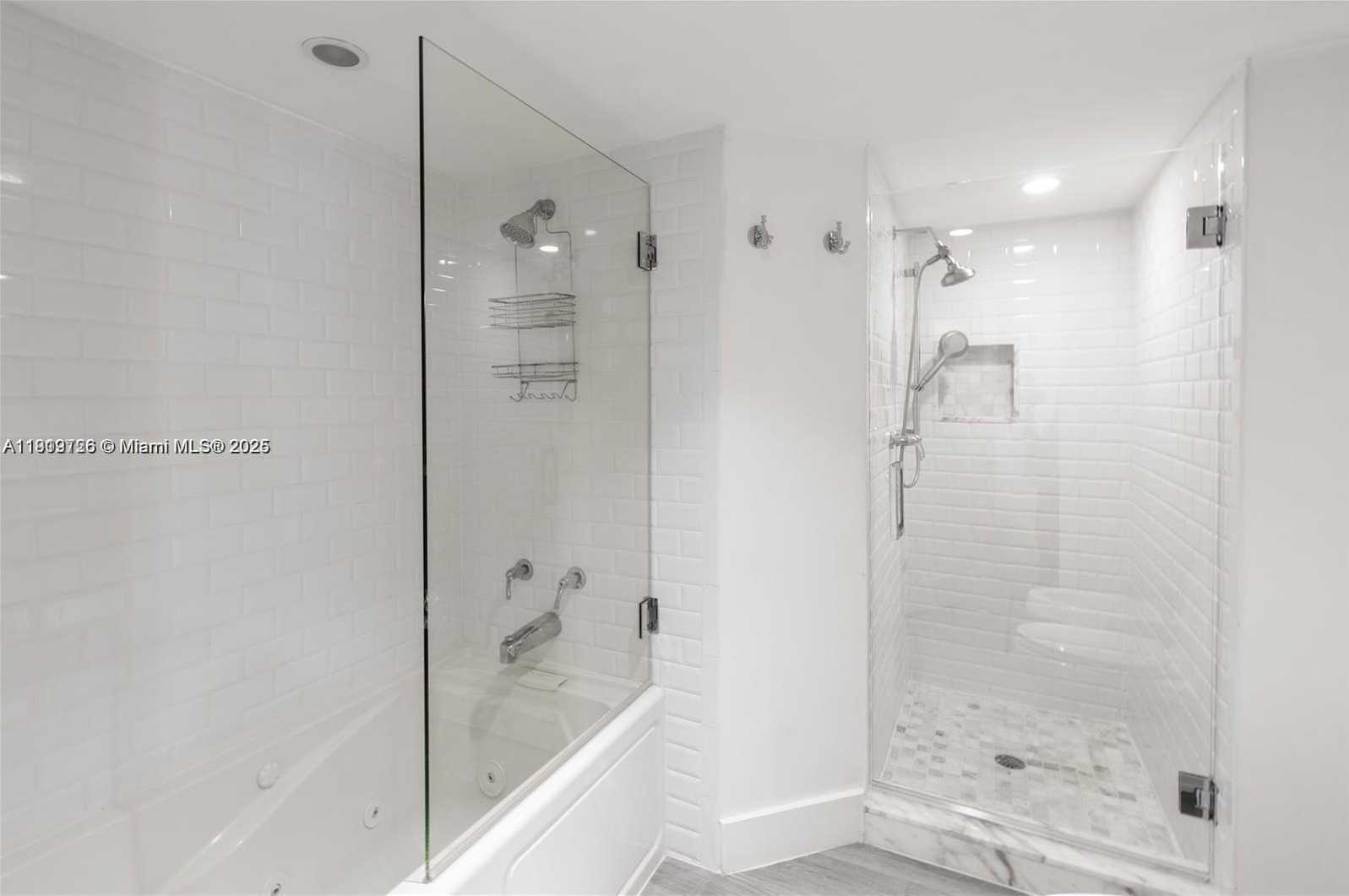 Small Image of 6061 COLLINS AVE #7D, Miami Beach Number 19