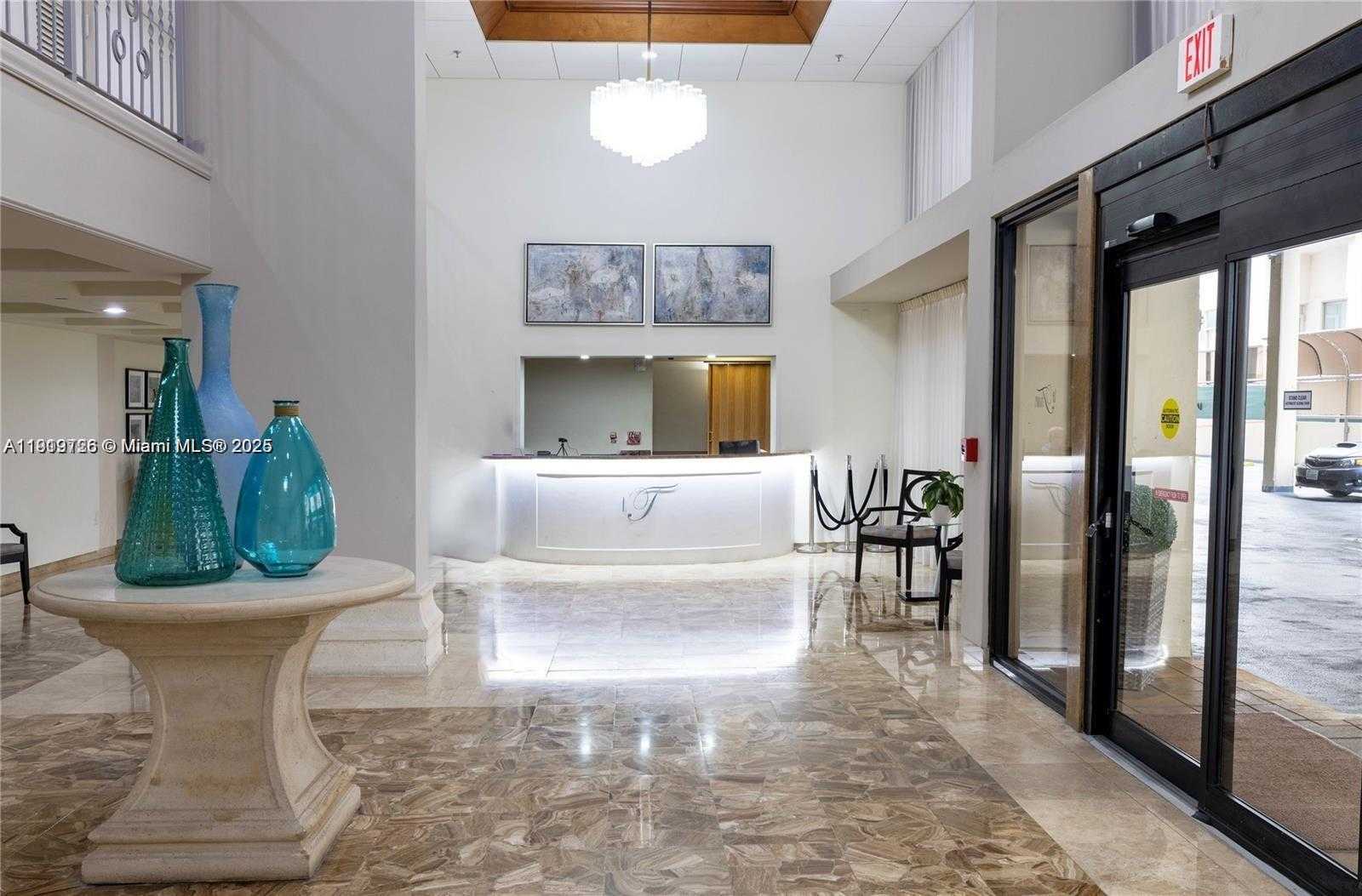 Small Image of 6061 COLLINS AVE #7D, Miami Beach Number 34