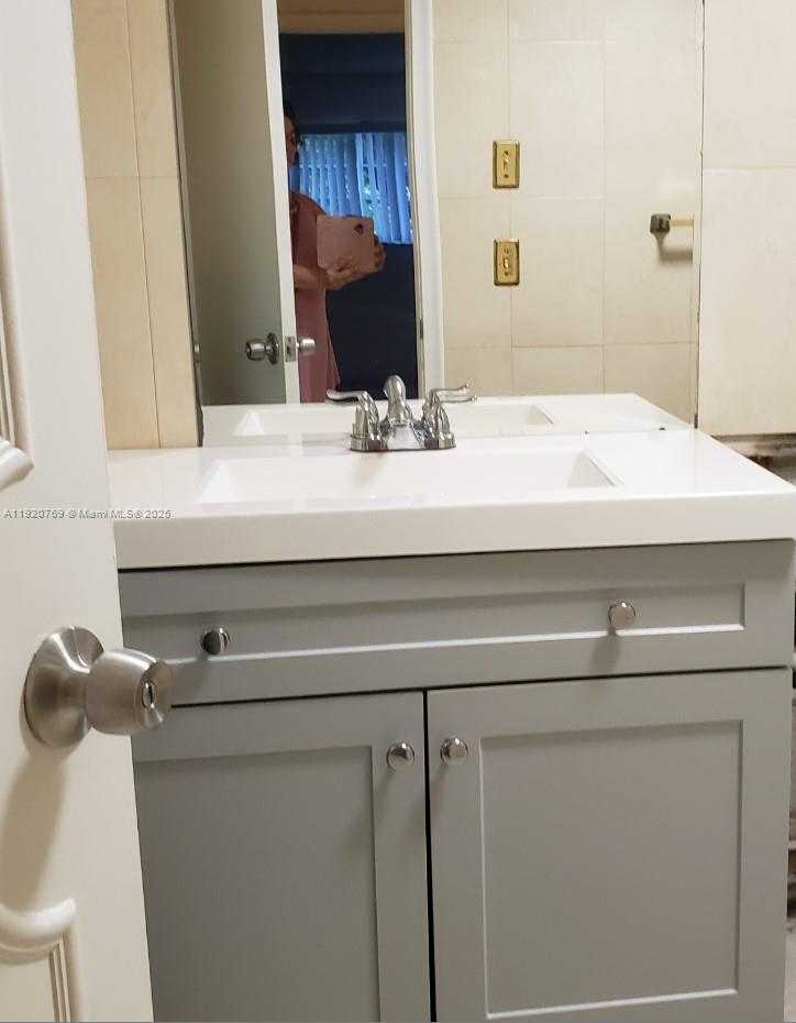 Small Image of 300 NORTH EAST 12TH AVE #205, Hallandale Beach Number 5