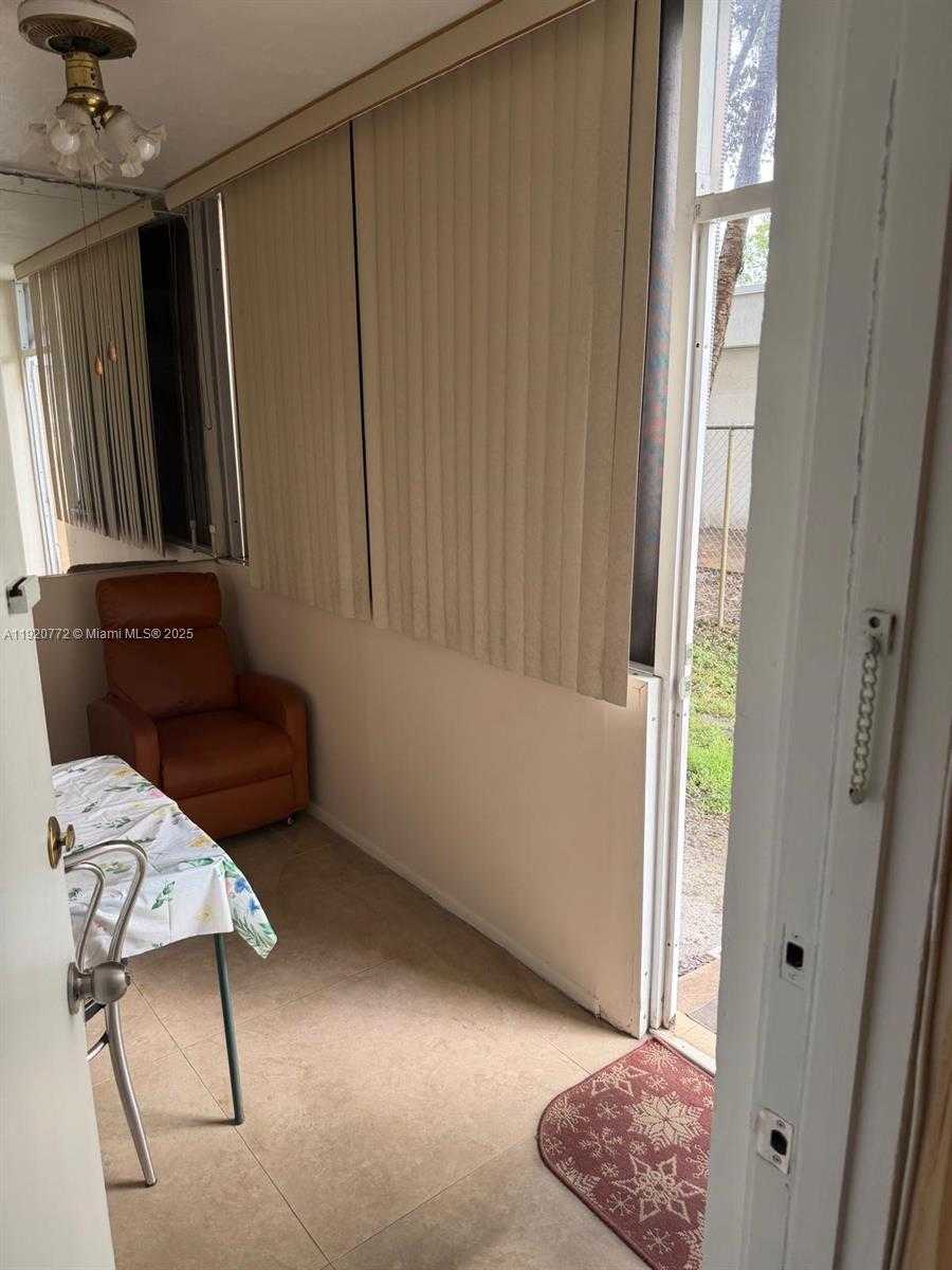 Small Image of 410 SOUTH EAST 2ND ST #105, Hallandale Beach Number 12