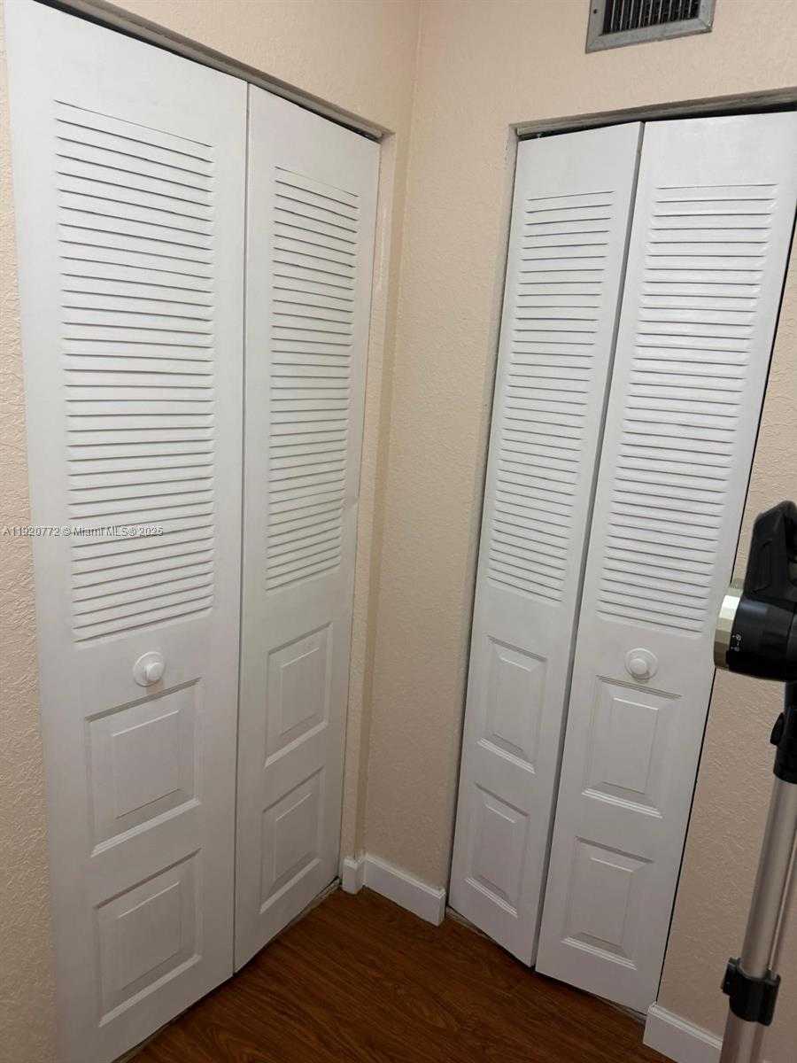 Small Image of 410 SOUTH EAST 2ND ST #105, Hallandale Beach Number 13