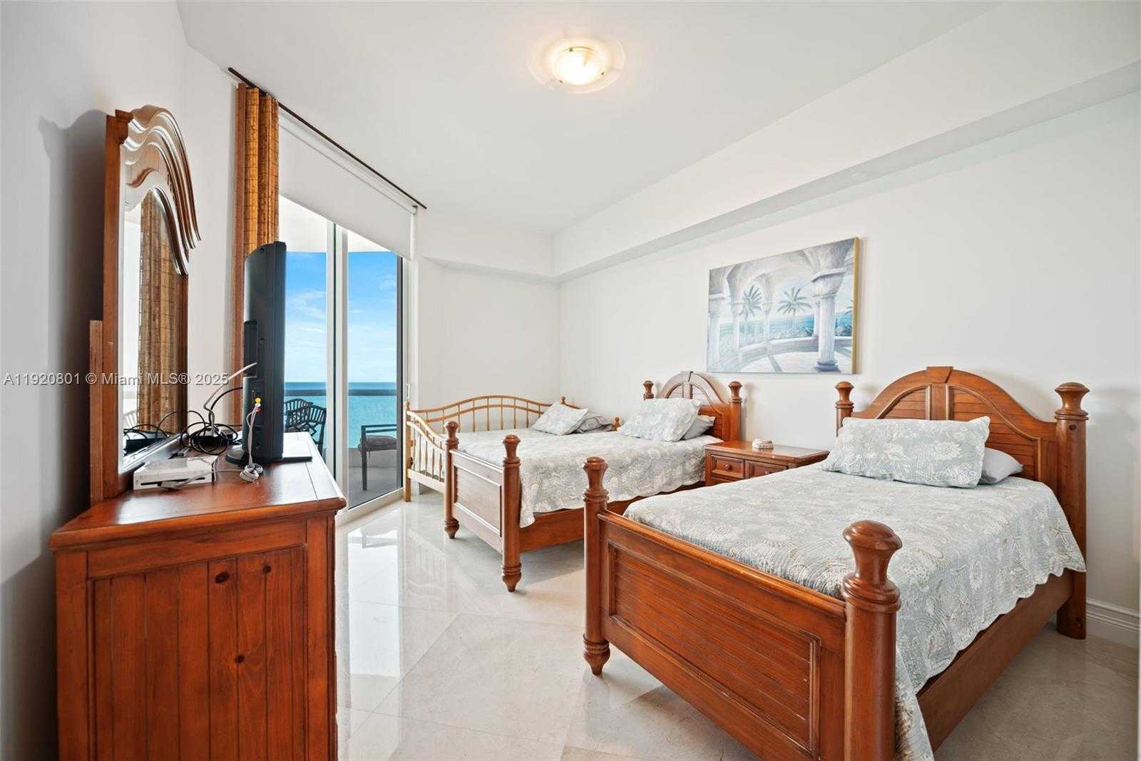 Small Image of 16051 COLLINS AVE #1202, Sunny Isles Beach Number 18