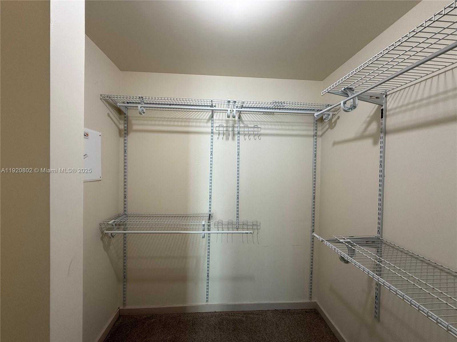 Small Image of 300 SOUTH BISCAYNE BLVD #T-1805, Miami Number 20