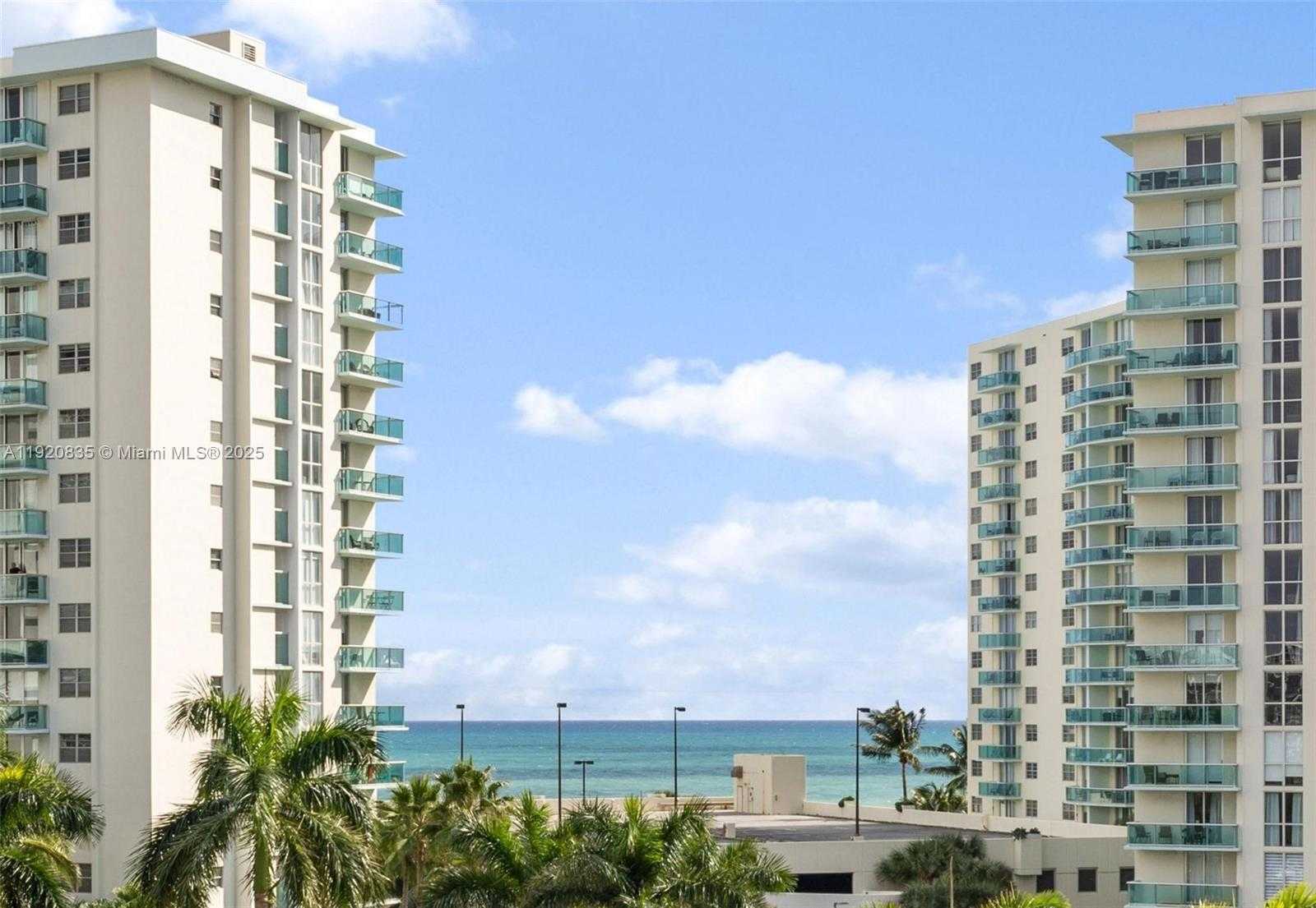 Small Image of 3800 SOUTH OCEAN DR #516, Hollywood Number 1