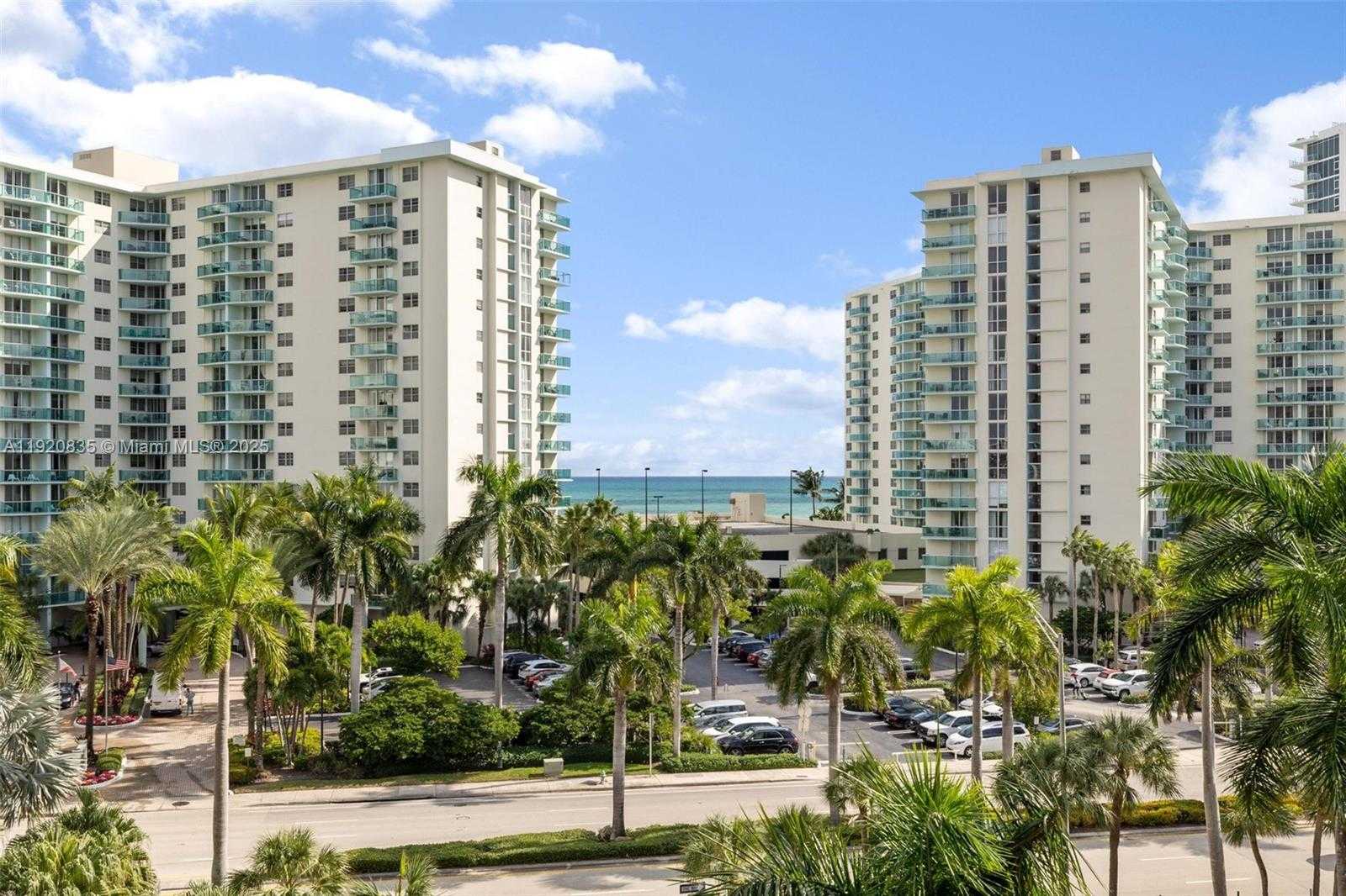 Small Image of 3800 SOUTH OCEAN DR #516, Hollywood Number 18