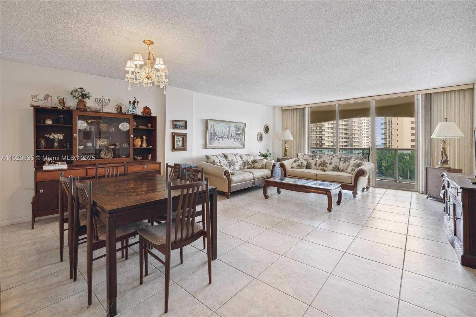 Small Image of 3800 SOUTH OCEAN DR #516, Hollywood Number 8